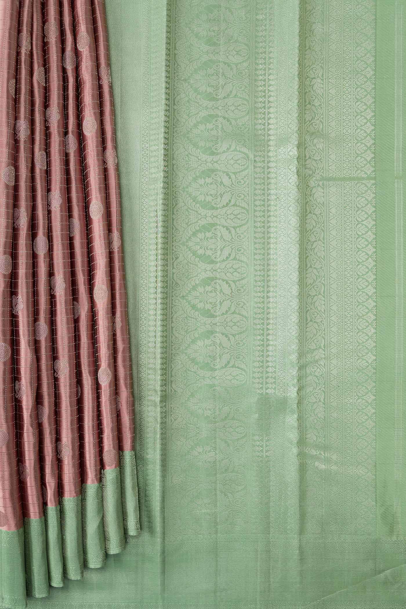 pleats pallu