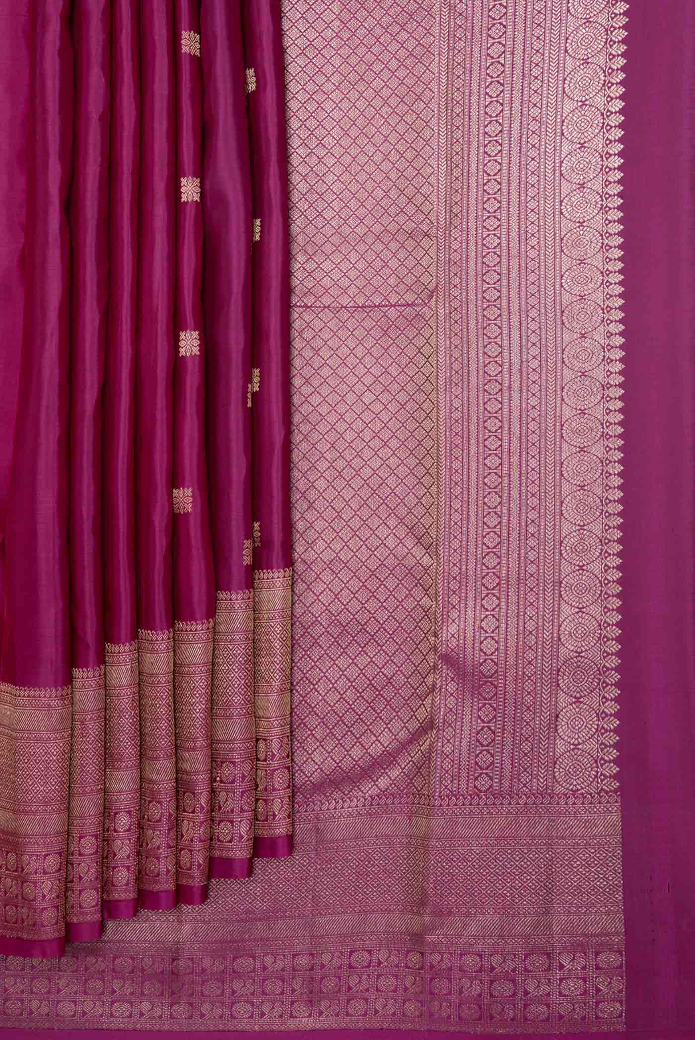 pleats pallu