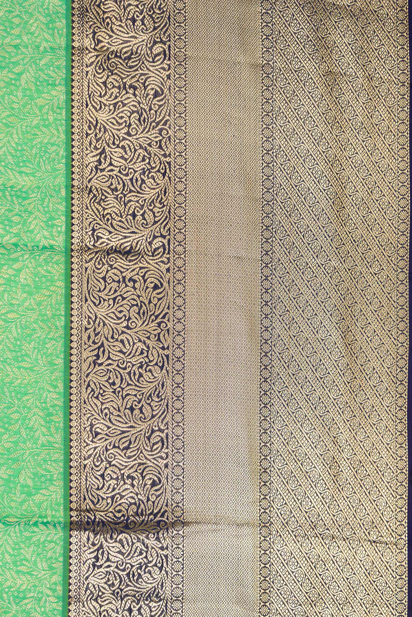 Border image of Sea Green Dual Tone Kanchipuram Silk Saree with Zari Brocade on the body and Zari Border. 
