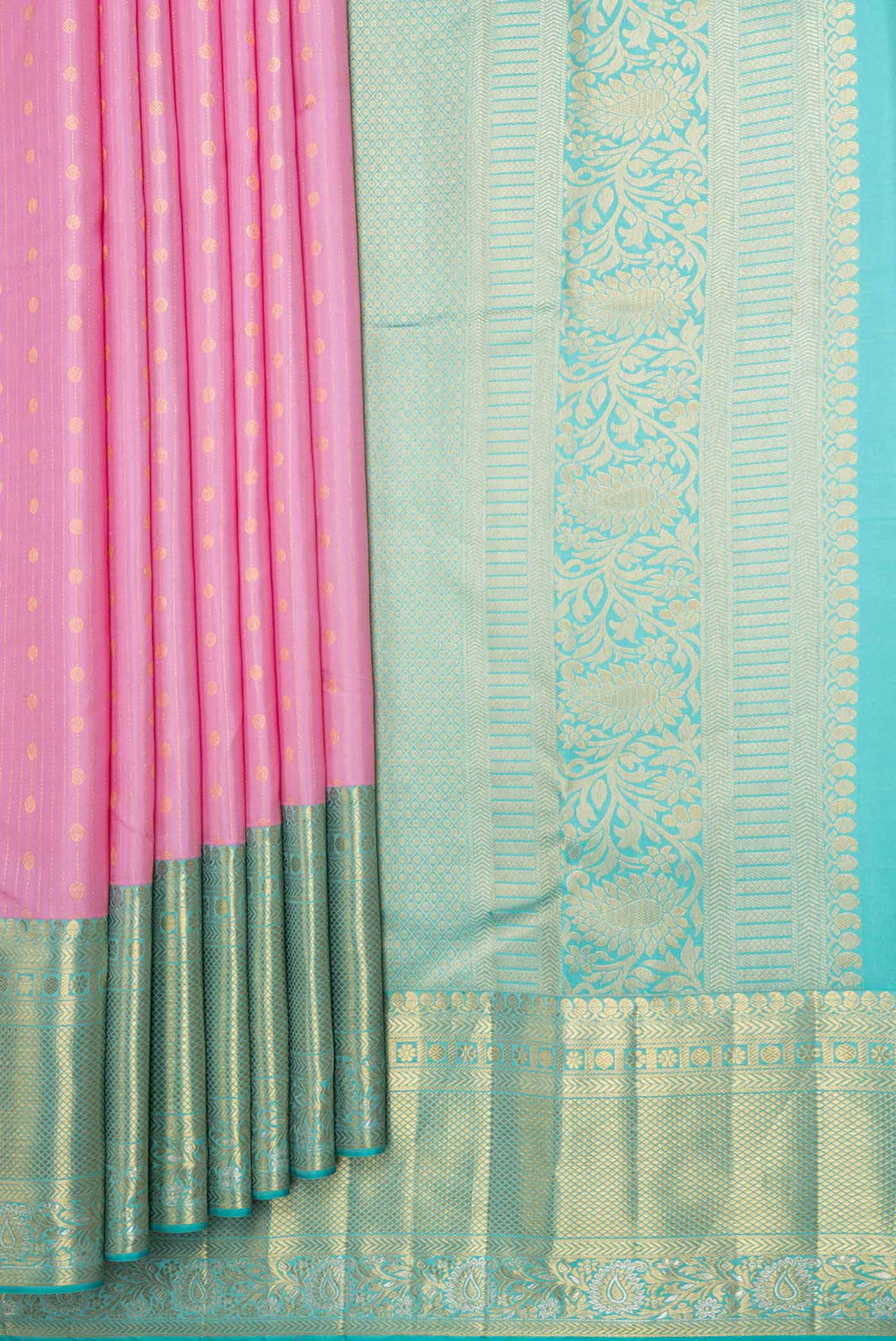 pleats pallu