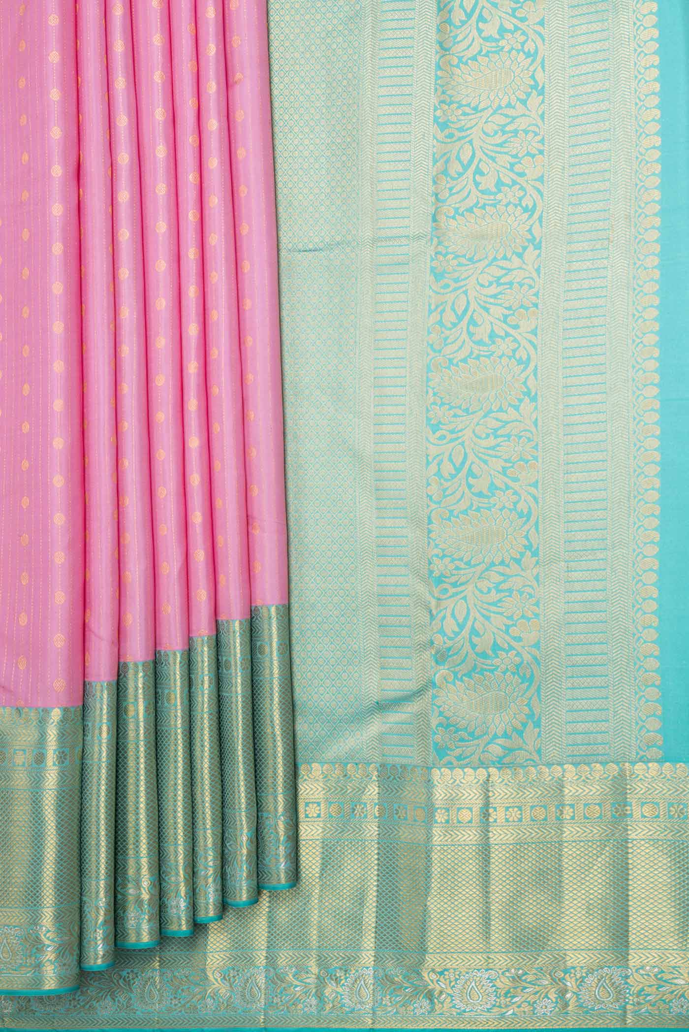 pleats pallu
