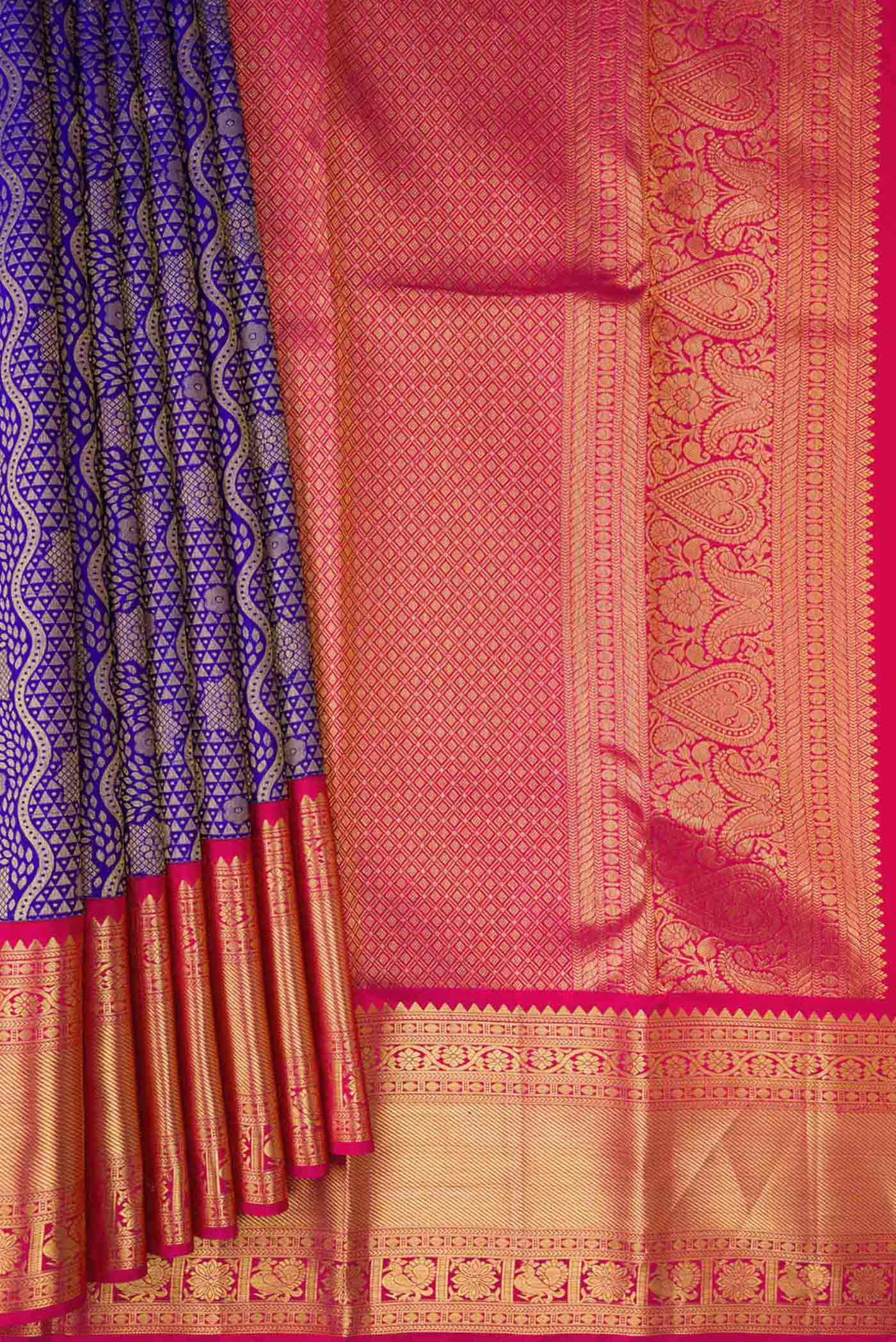 Pleats and pallu of Royal Blue Dual Tone Kanjivaram Silk Saree with Zari Brocade on the body and Zari Border. 