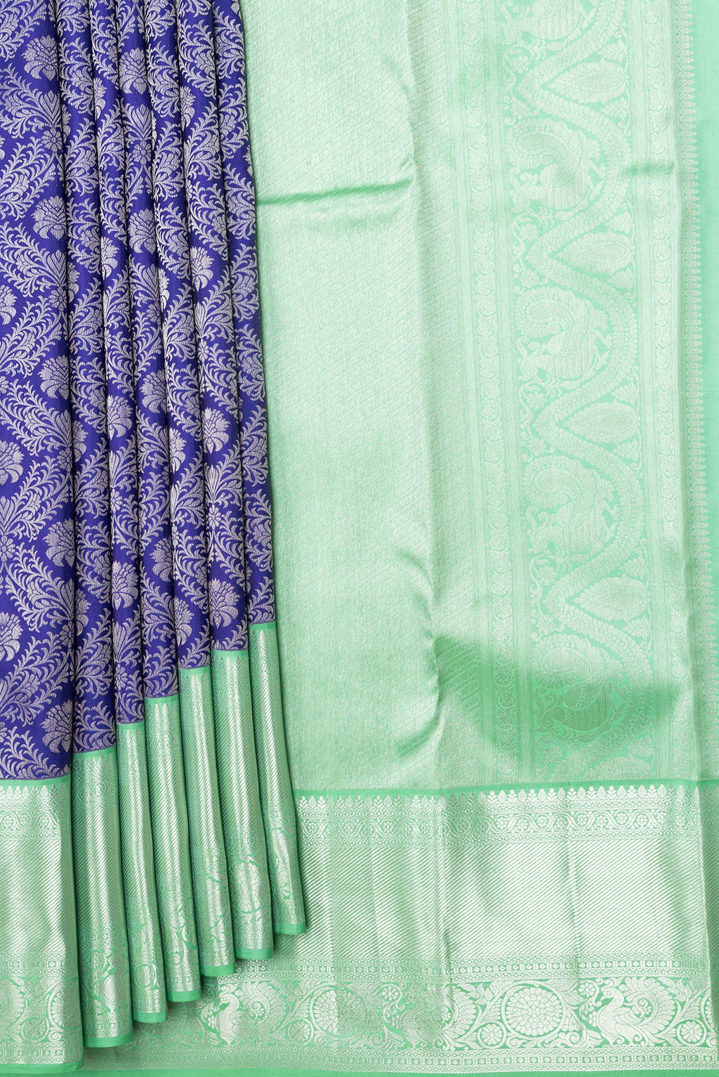 Pleats and pallu of Royal Blue Dual Tone Kanjivaram Silk Saree with Zari Brocade on the body and Zari Border. 