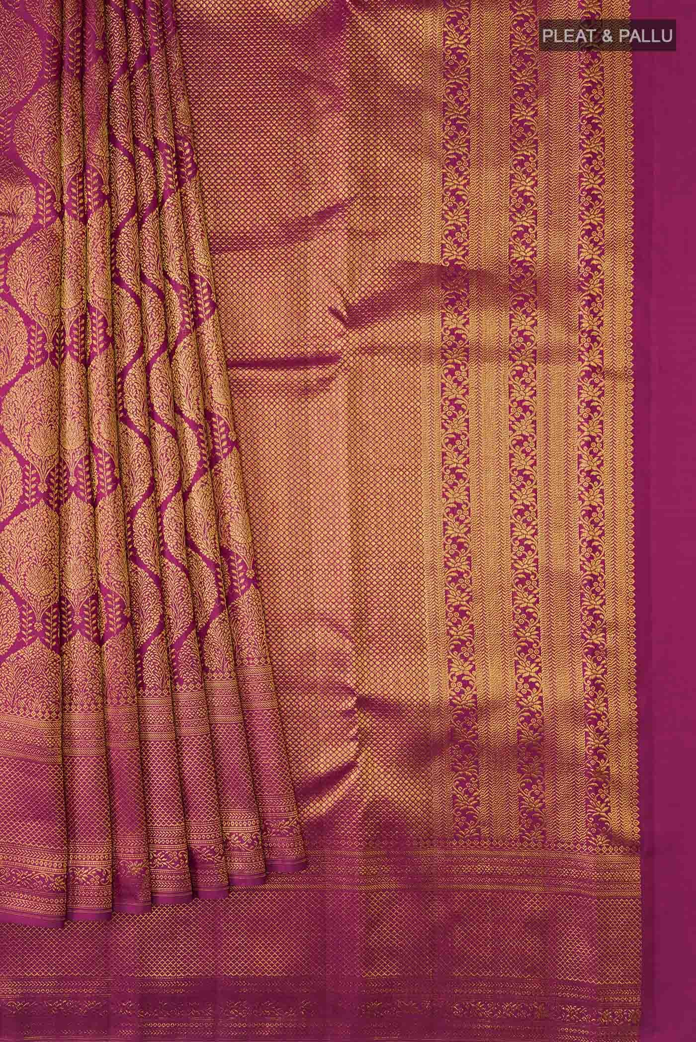 pleats pallu