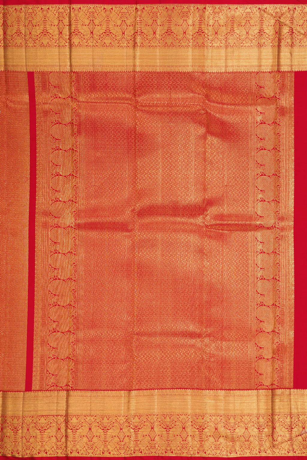 Close up image of the pallu of Red Dual Tone Kanchipuram Silk Saree with Zari Brocade on the body and Zari Border. 