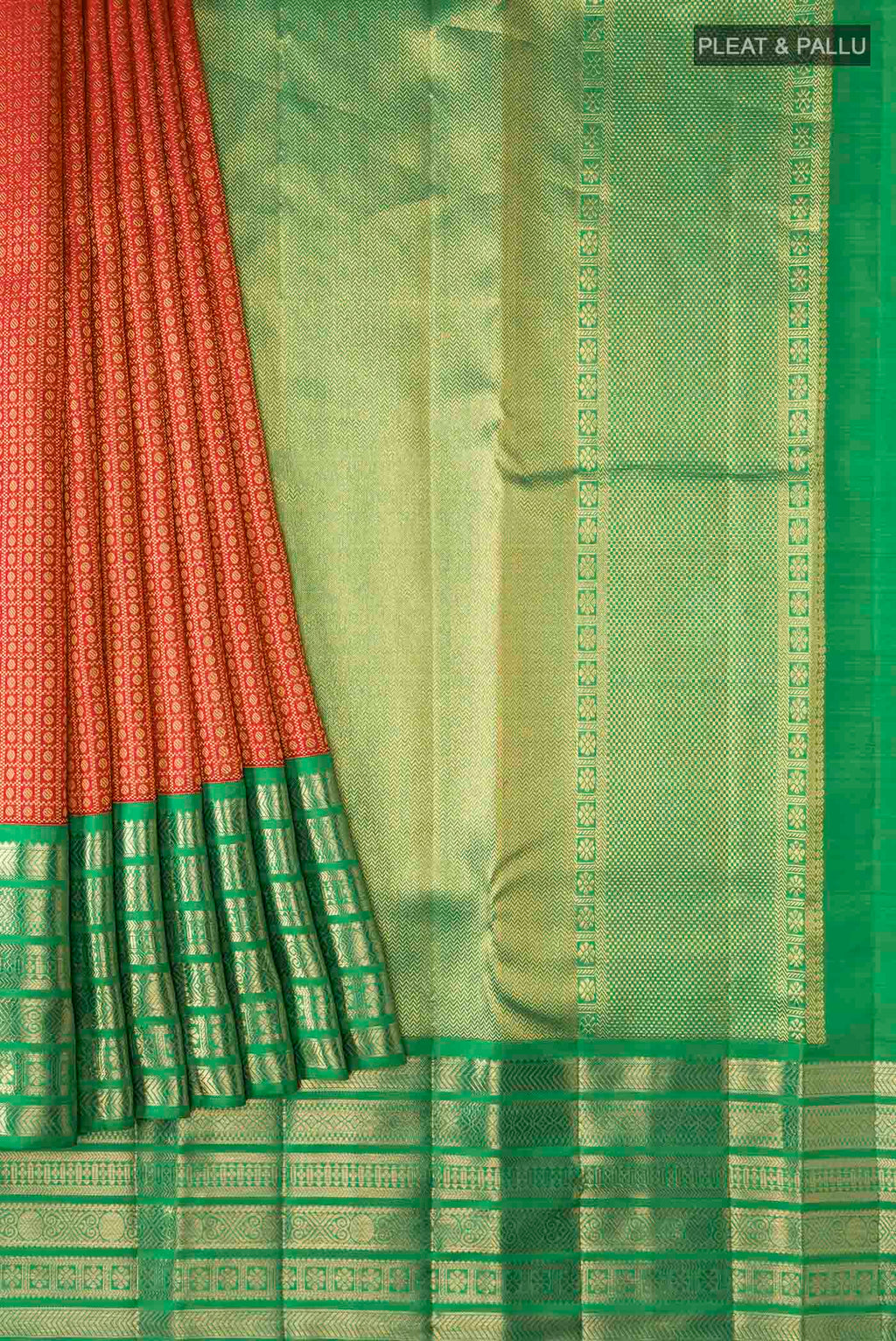 pleats pallu