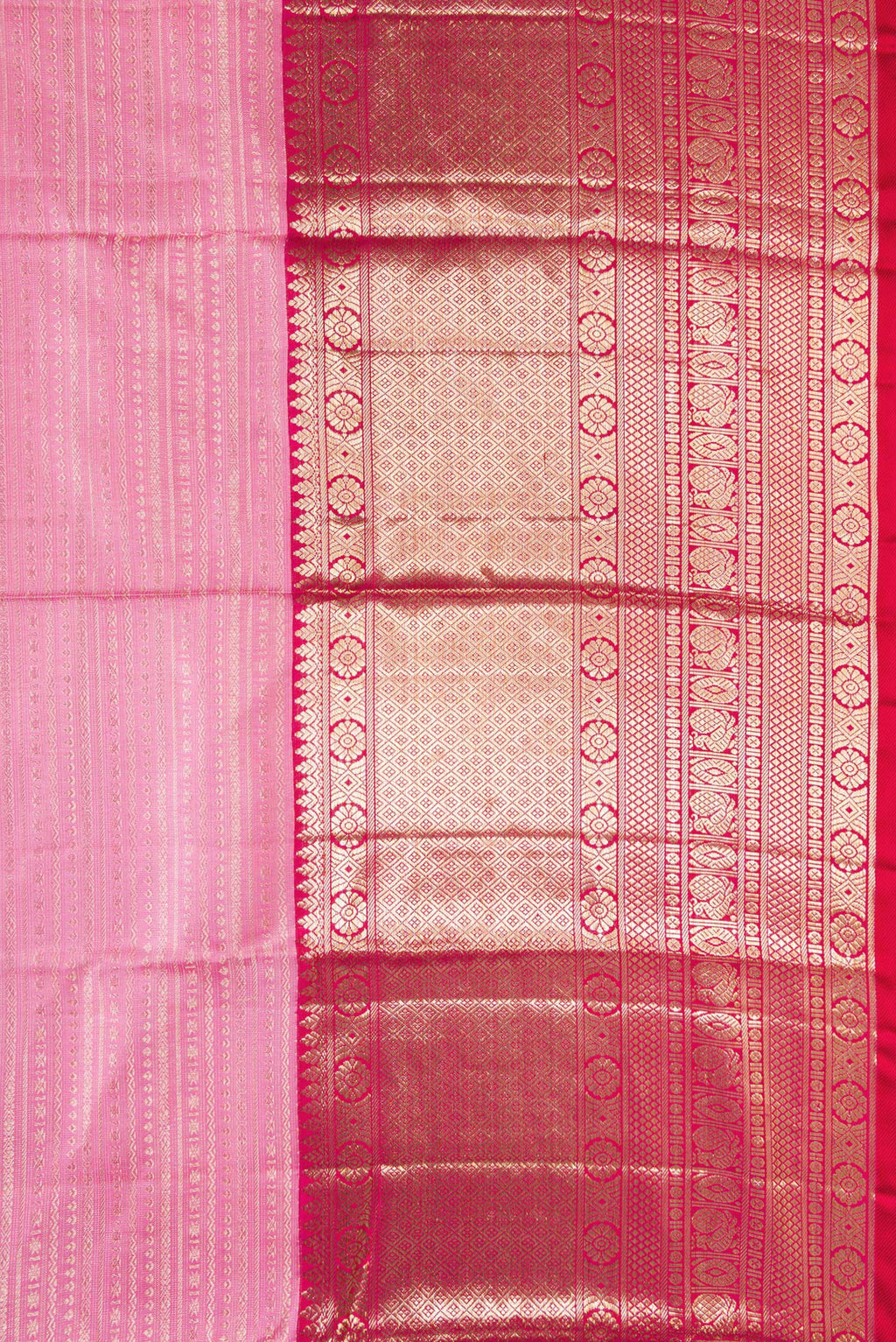 Border image of Pink Dual Tone Kanchipuram Silk Saree with Zari Brocade on the body and Zari Border. 