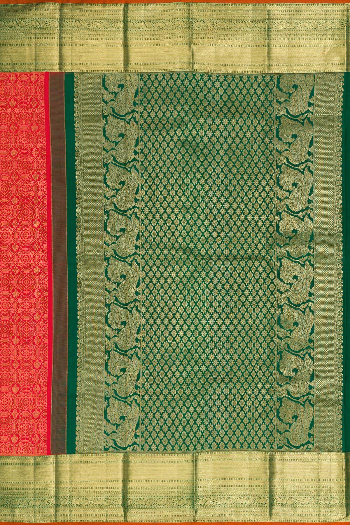 Close up image of the pallu of Red Dual Tone Kanjivaram Silk Saree with Zari Brocade on the body and Zari Border. 