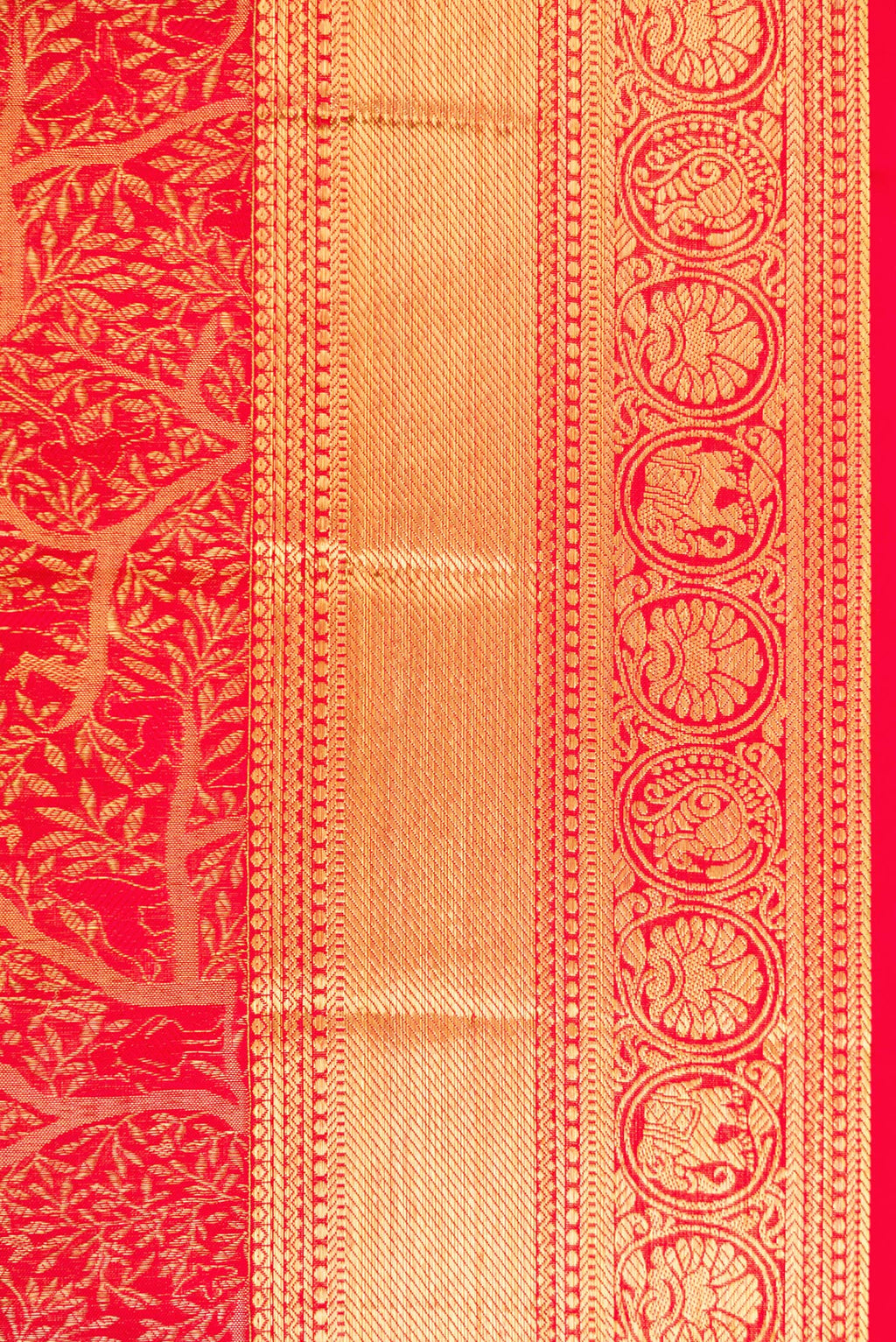 Border image of Red Dual Tone Kanjivaram Silk Saree with Zari Brocade on the body and Zari Border. 