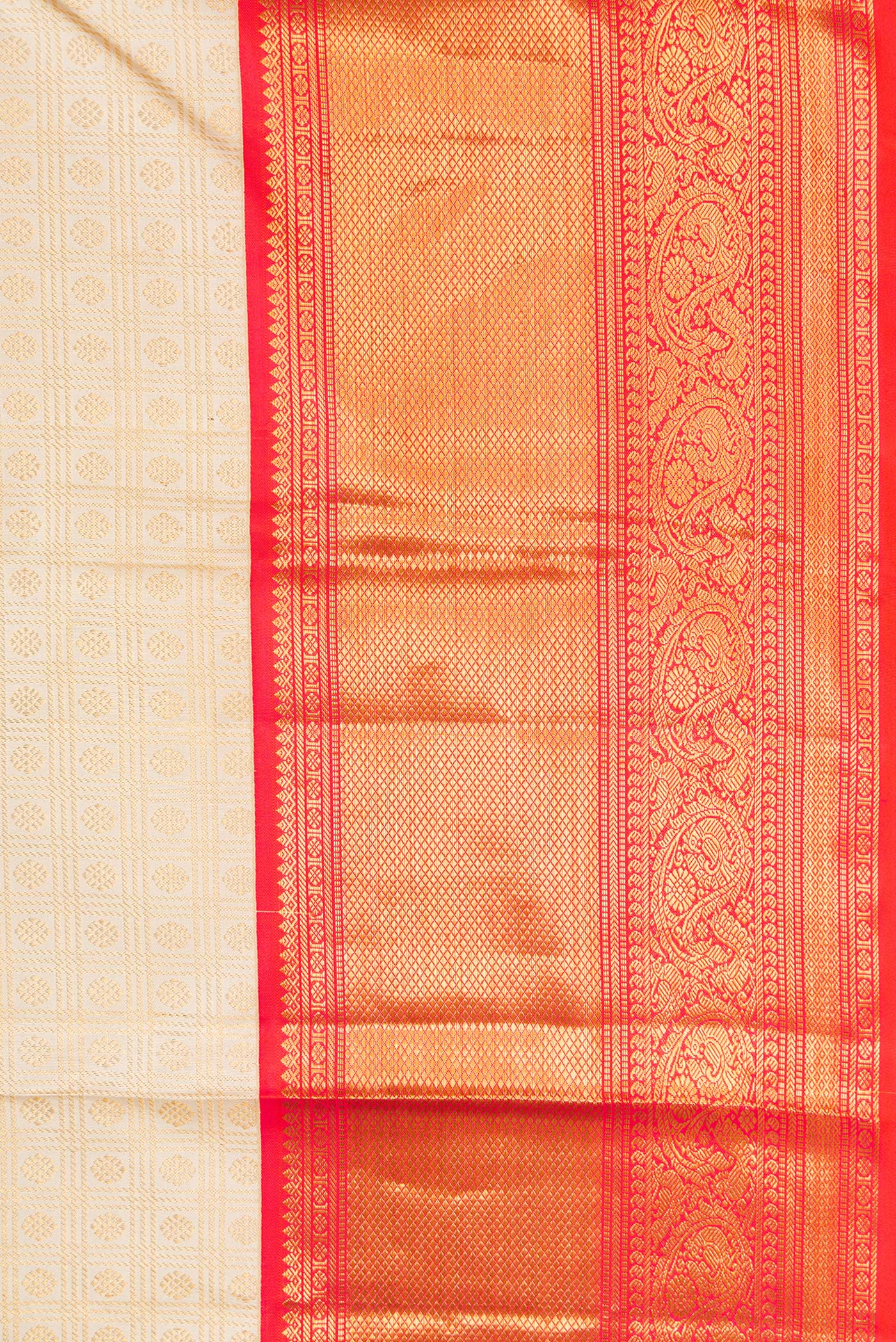 Border image of Off White Dual Tone Kanjivaram Silk Saree with Zari Brocade on the body and Zari Border. 
