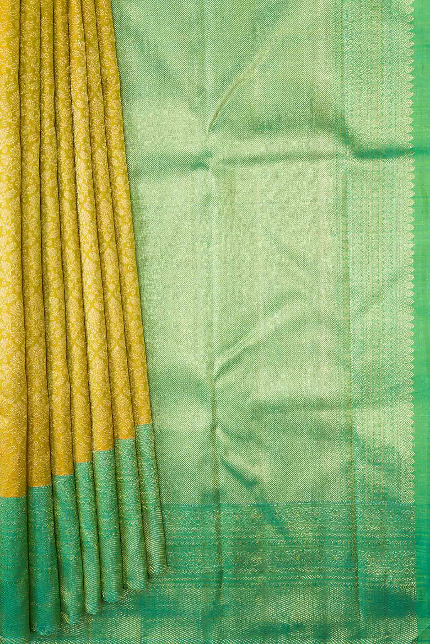pleats pallu