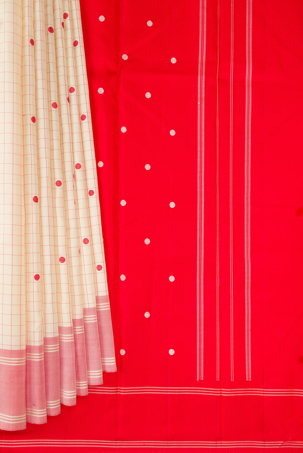 Pleats and pallu of Pure Silk Sandal Kanjivaram Saree with Checked design on the body and Thread Border. 