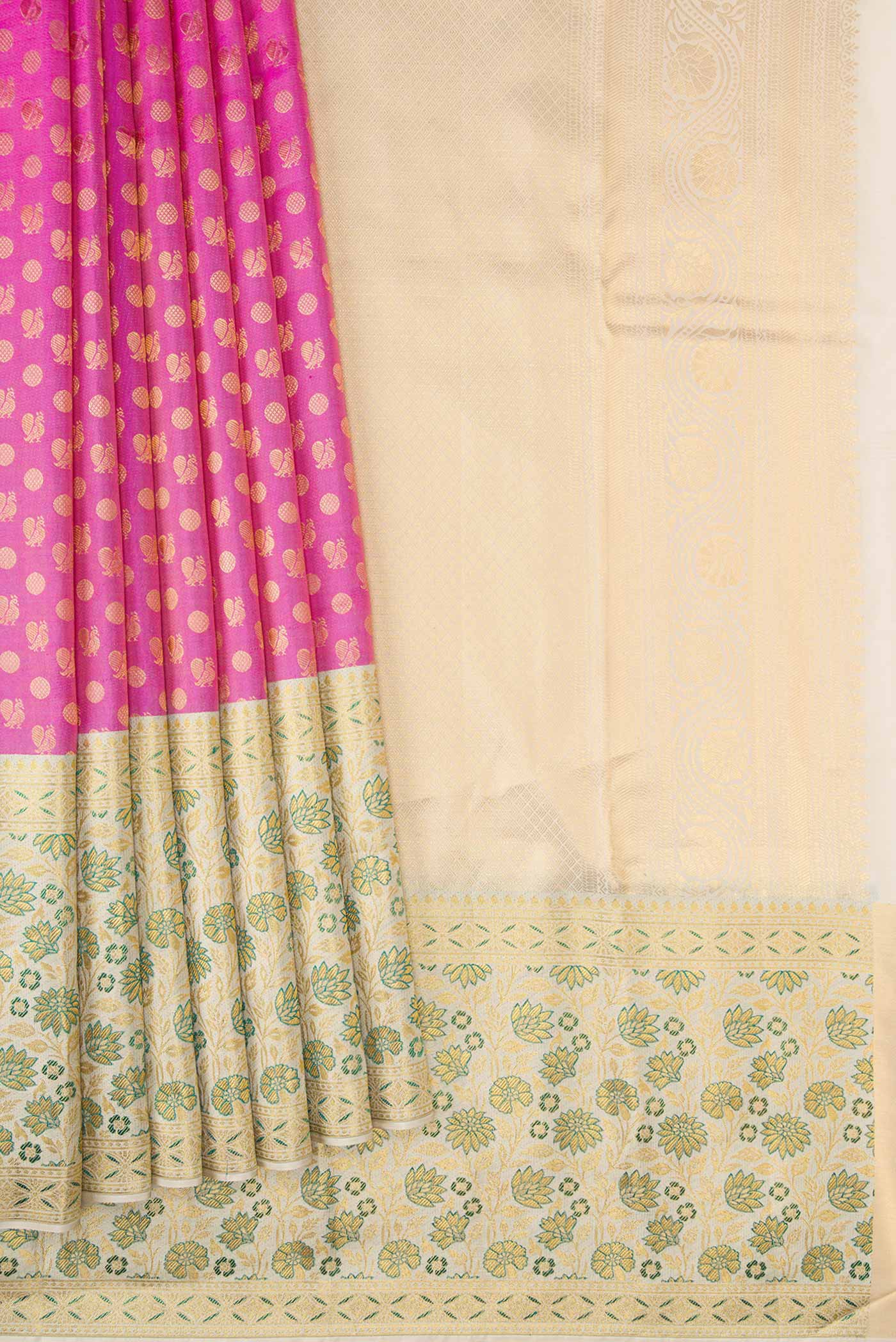 Pleats and pallu of Pink Dual Tone Kanjivaram Silk Saree with Zari Brocade on the body and Fancy Border. 