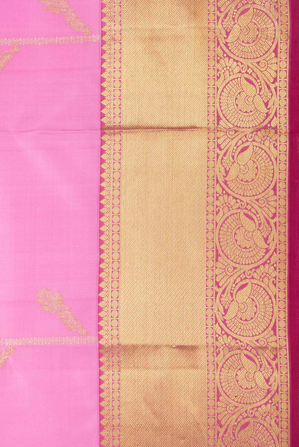 Border image of Pink Dual Tone Kanchipuram Saree with Zari Butta on the body and Zari Border