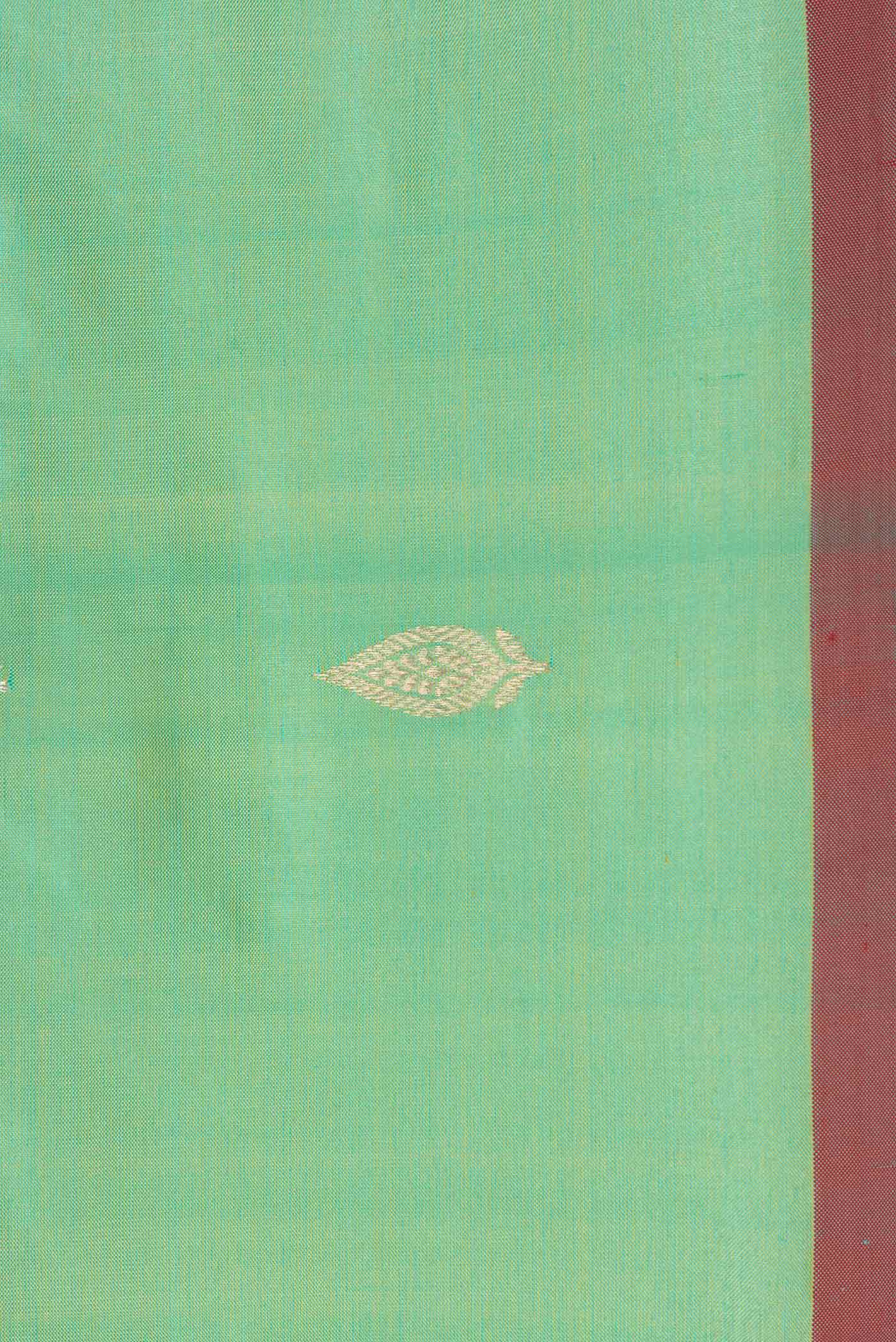 Border image of Green Dual Tone Banarasi Silk Saree with Zari Butta on the body and Thread Border. 