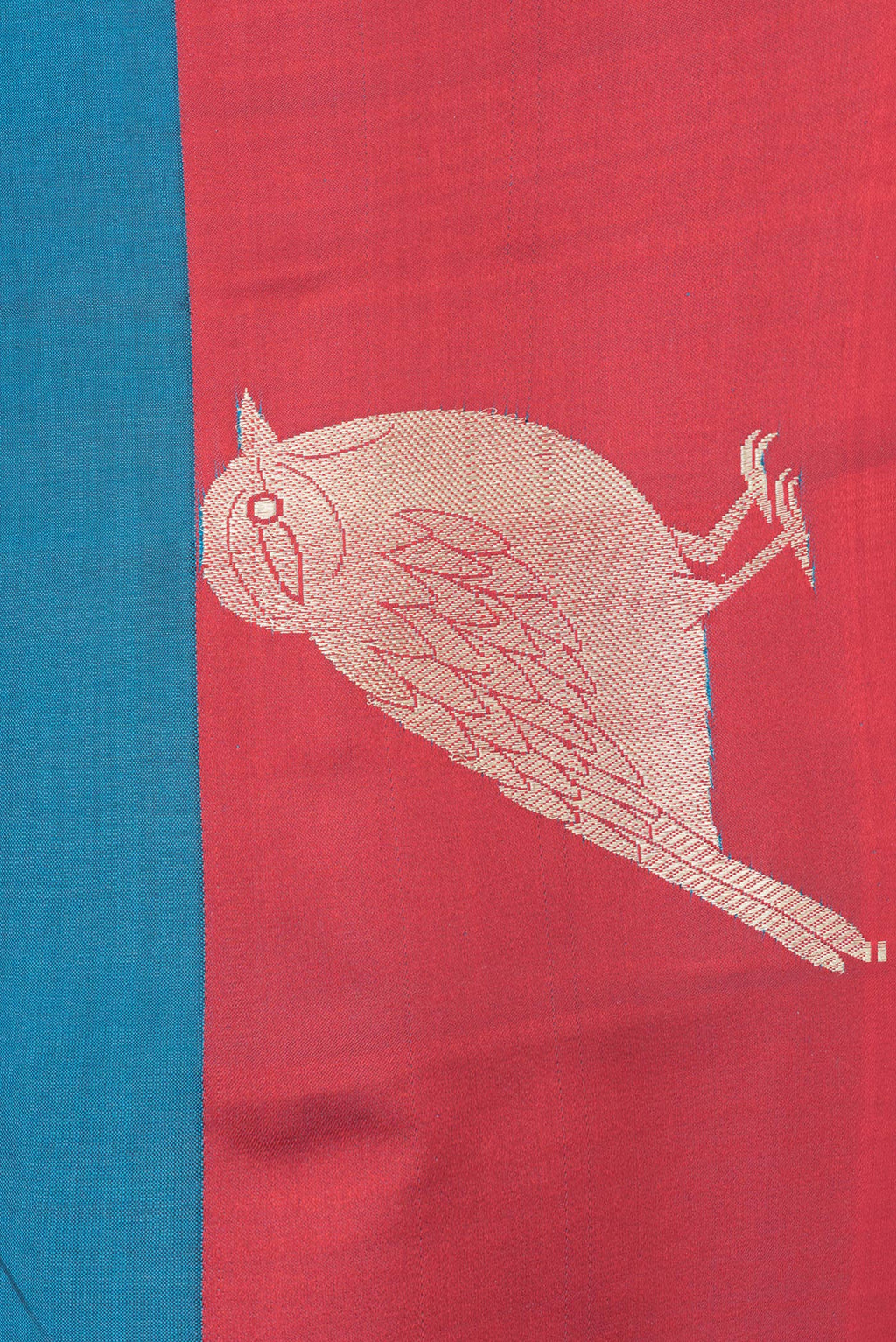 Border image of Peacock Blue Dual Tone Banarasi Silk Saree with Zari Butta on the body and Fancy Border. 