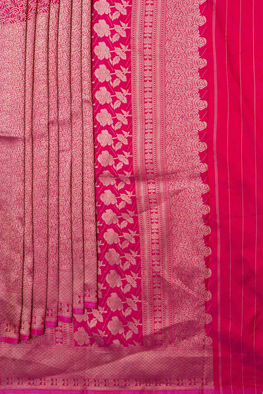 Pleats and pallu of Pink Dual Tone Banarasi Saree with Zari Brocade on the body and Zari Border