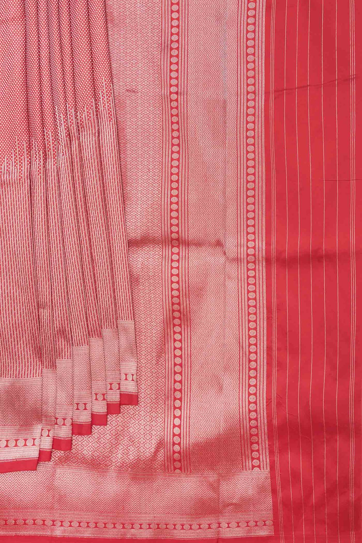 Pleats and pallu of Red Dual Tone Banarasi Silk Saree with Zari Brocade on the body and Zari Border