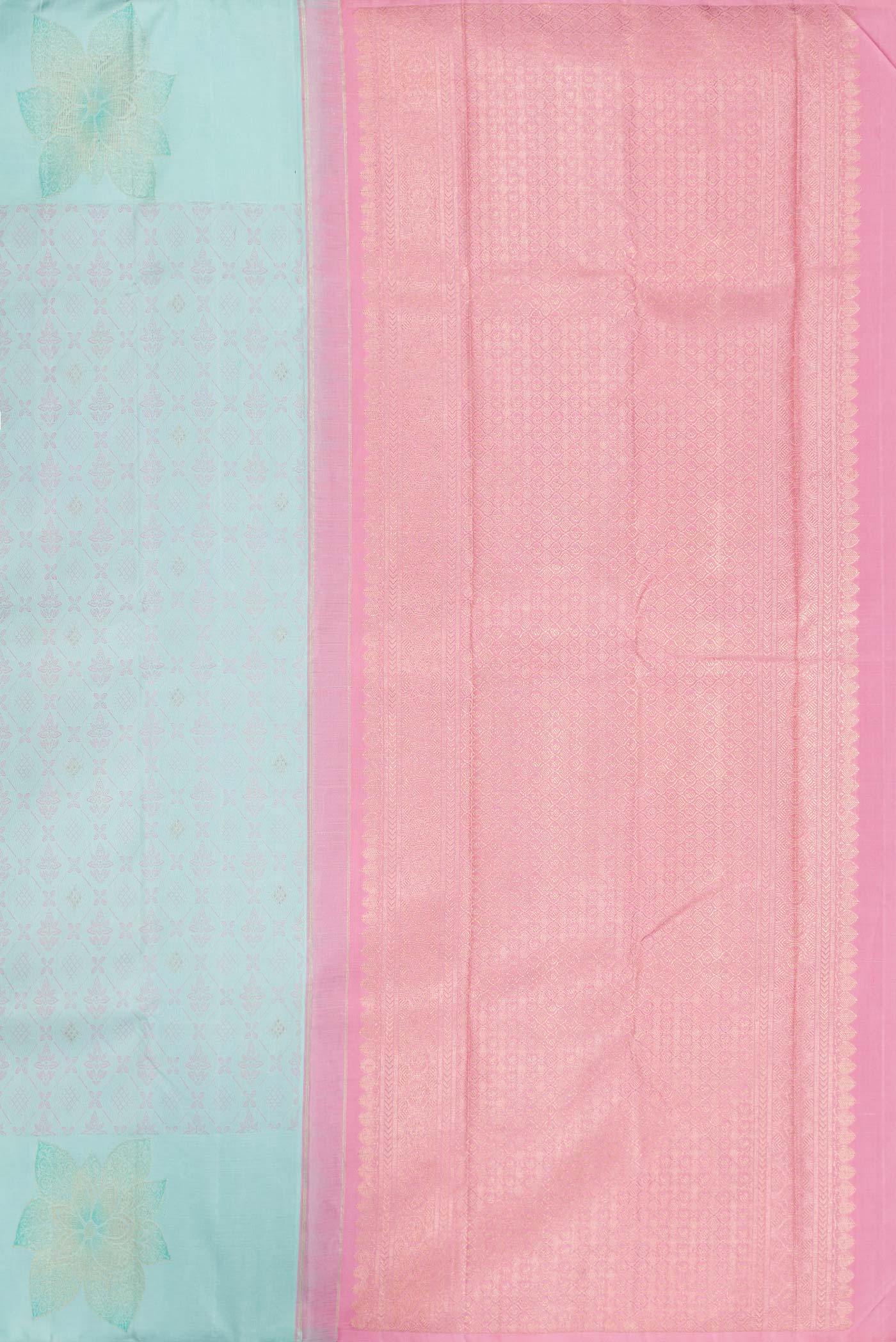 Close up image of the pallu of Pure Silk Pure Zari Light Blue Dual Tone Kanchipuram Saree with Jacquard design on the body and Fancy Border
