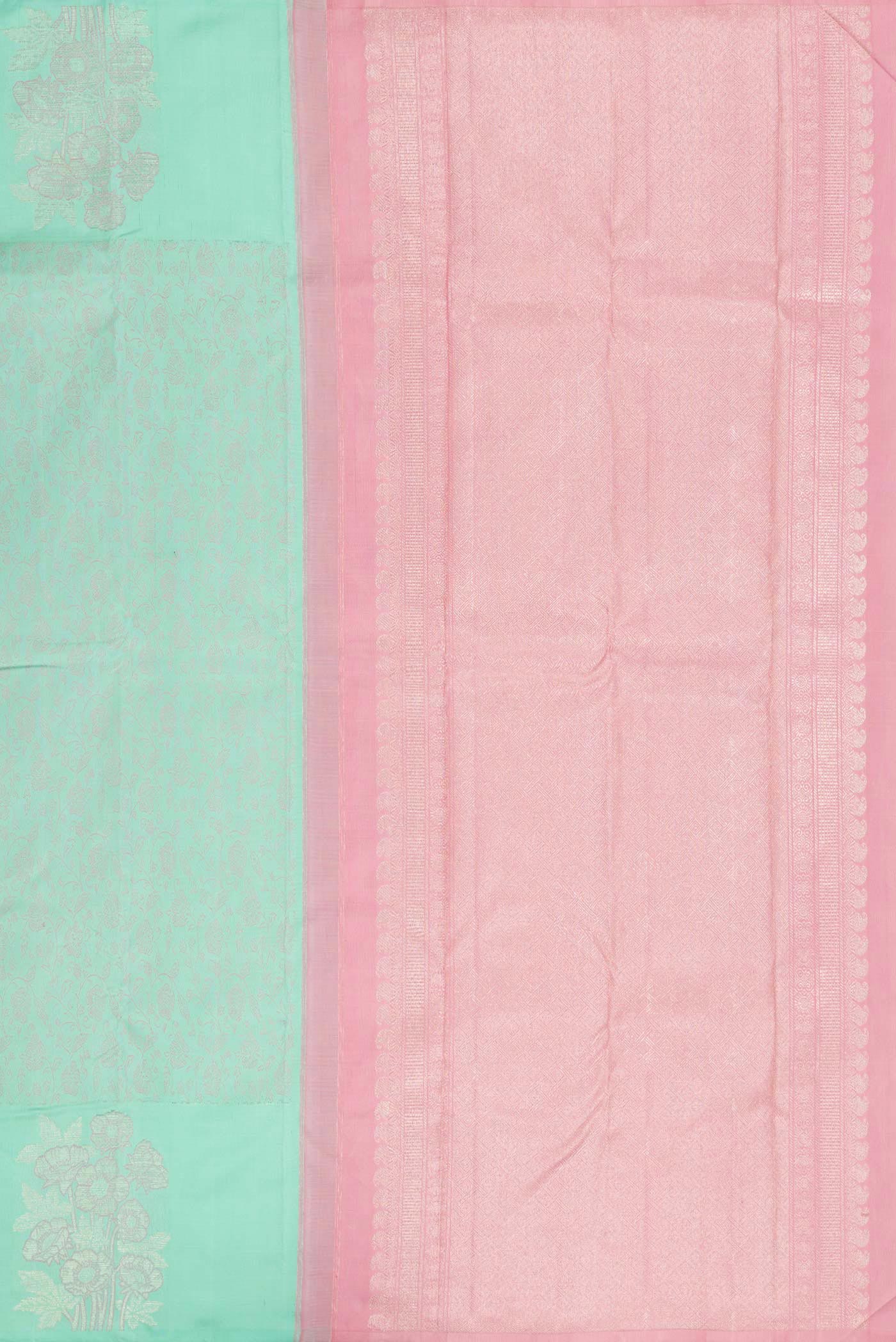 Close up image of the pallu of Pure Silk Pure Zari Sea Green Dual Tone Kanchipuram Saree with Jacquard design on the body and Fancy Border