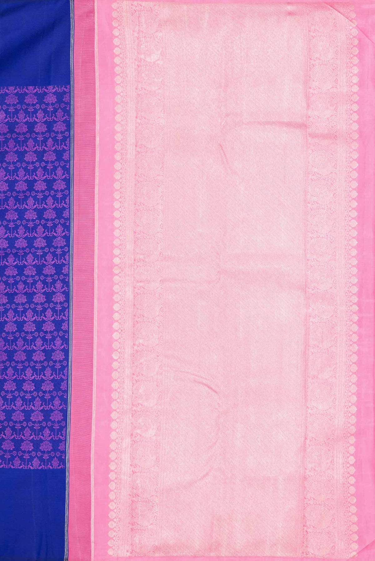 Close up image of the pallu of Pure Silk Pure Zari Royal Blue Dual Tone Kanchipuram Saree with Jacquard design on the body and Fancy Border