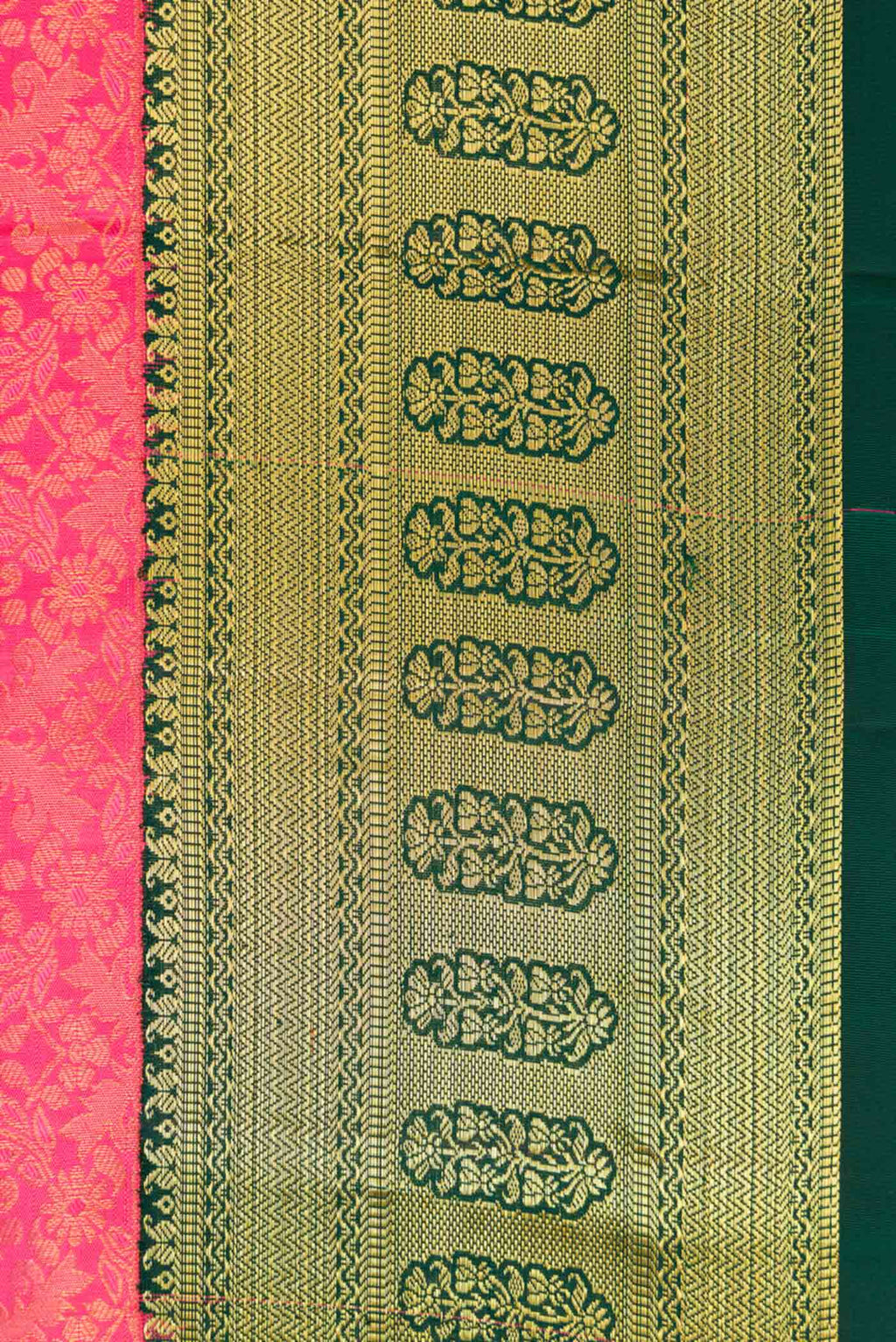 Border image of Pink Dual Tone Kanchipuram Silk Saree with Zari Brocade on the body and Zari Border. 