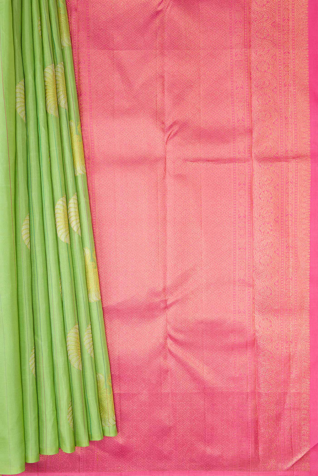 pleats pallu