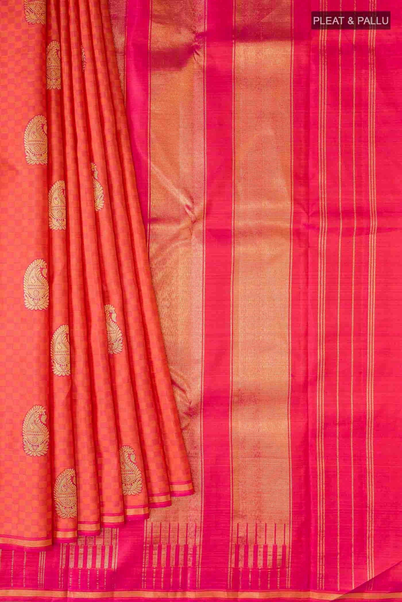 pleats pallu