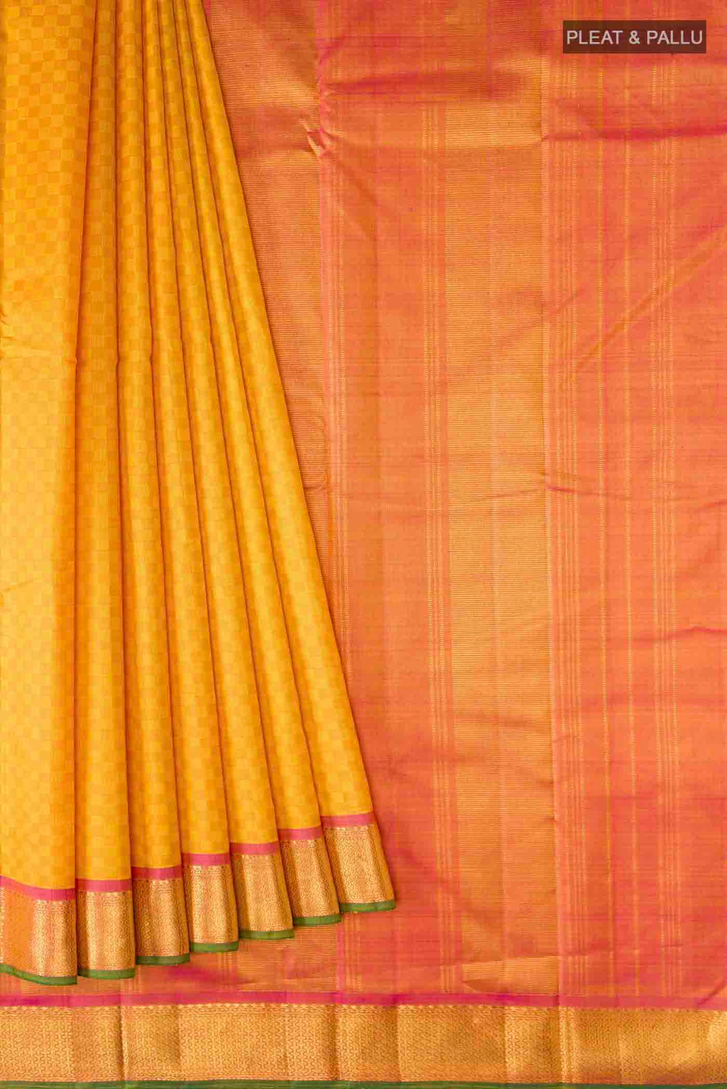 pleats pallu