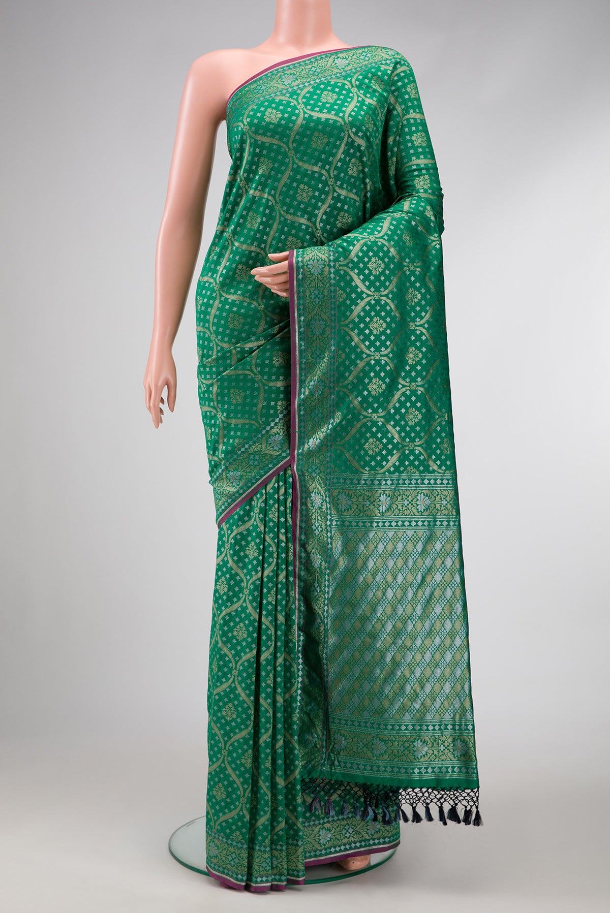 Green Dual Tone Blended Banarasi Silk Saree with Zari Brocade on the body and Zari Border.  displayed on a mannequin