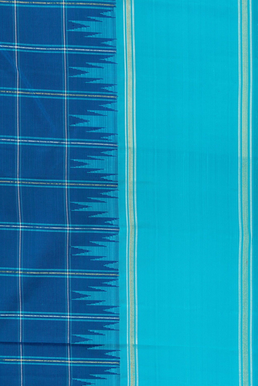 Border image of Pure Silk Pure Zari Peacock Blue Dual Tone Kanjivaram Saree with Checked design on the body and Zari Border. 