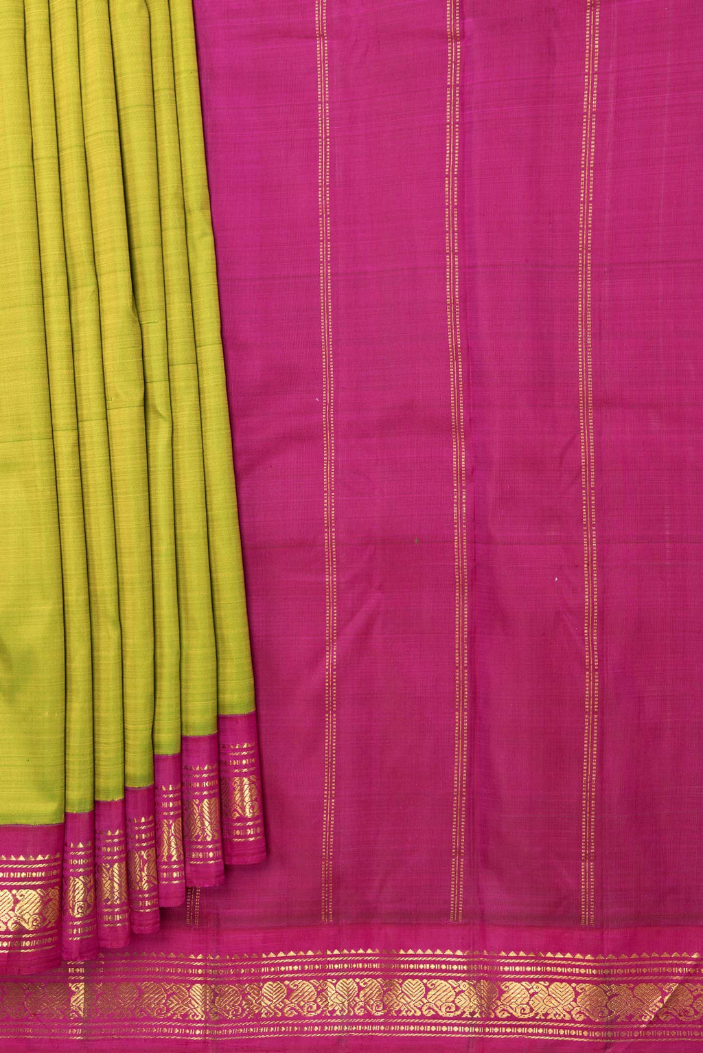 pleats pallu