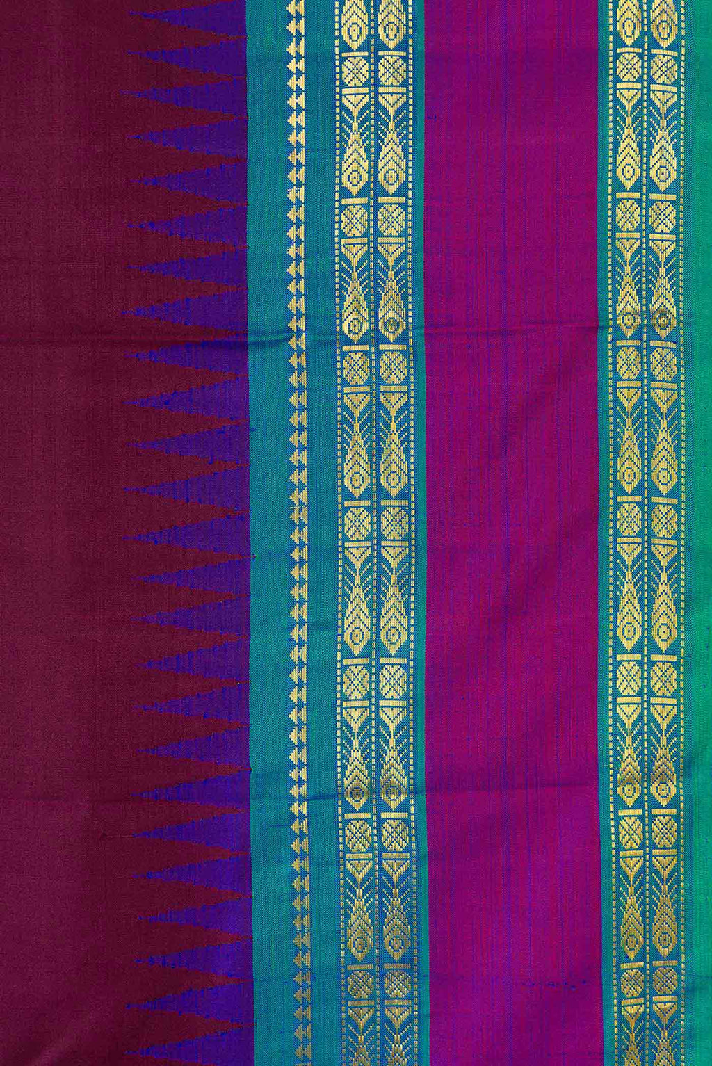 Border image of Pure Silk Pure Zari Maroon Dual Tone Kanchipuram Saree with Plain Body and Zari Border
