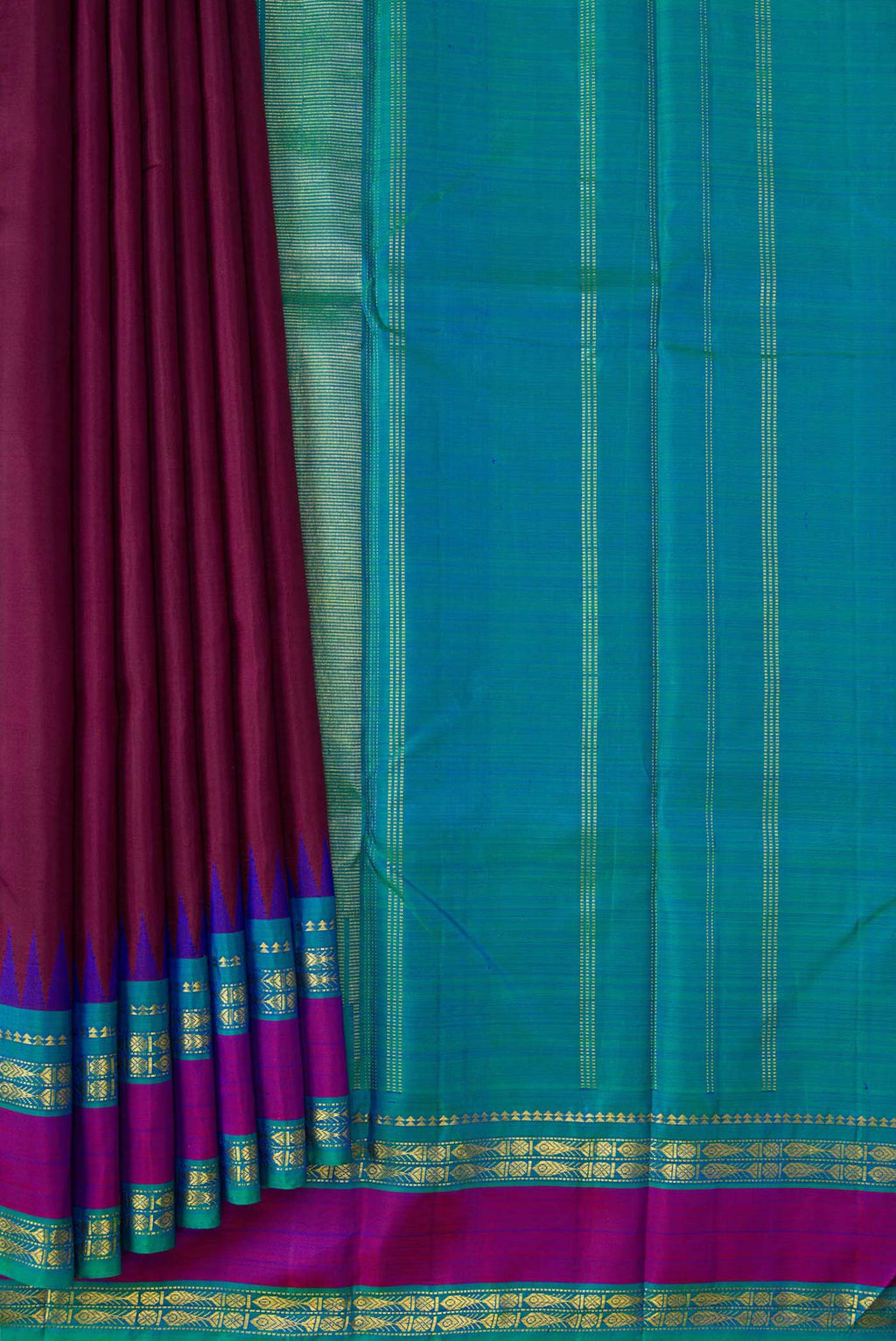 Pleats and pallu of Pure Silk Pure Zari Maroon Dual Tone Kanchipuram Saree with Plain Body and Zari Border