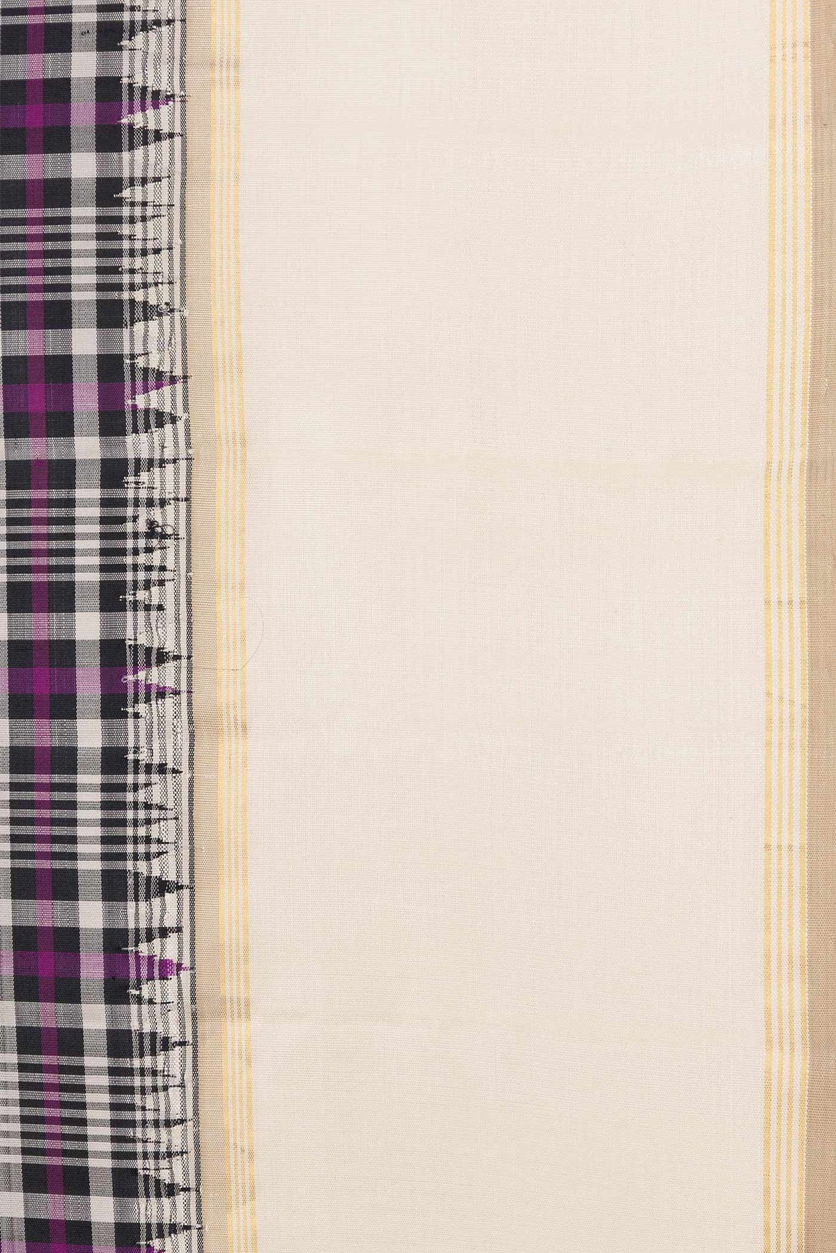 Border image of Black and Magenta Color Kanchipuram Silk Saree with Checked design on the body and Zari Border