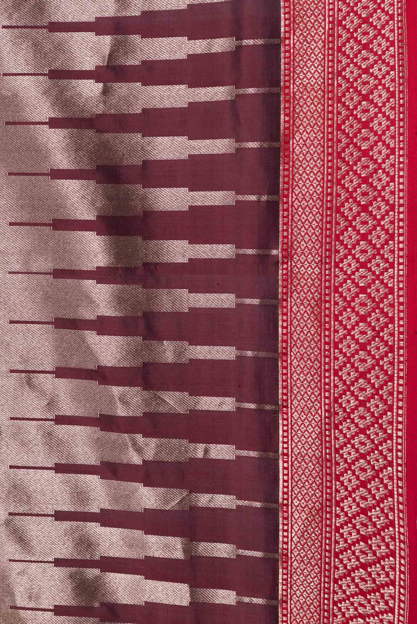 Border image of Coffee Brown Dual Tone Banarasi Saree with Zari Brocade on the body and Zari Border