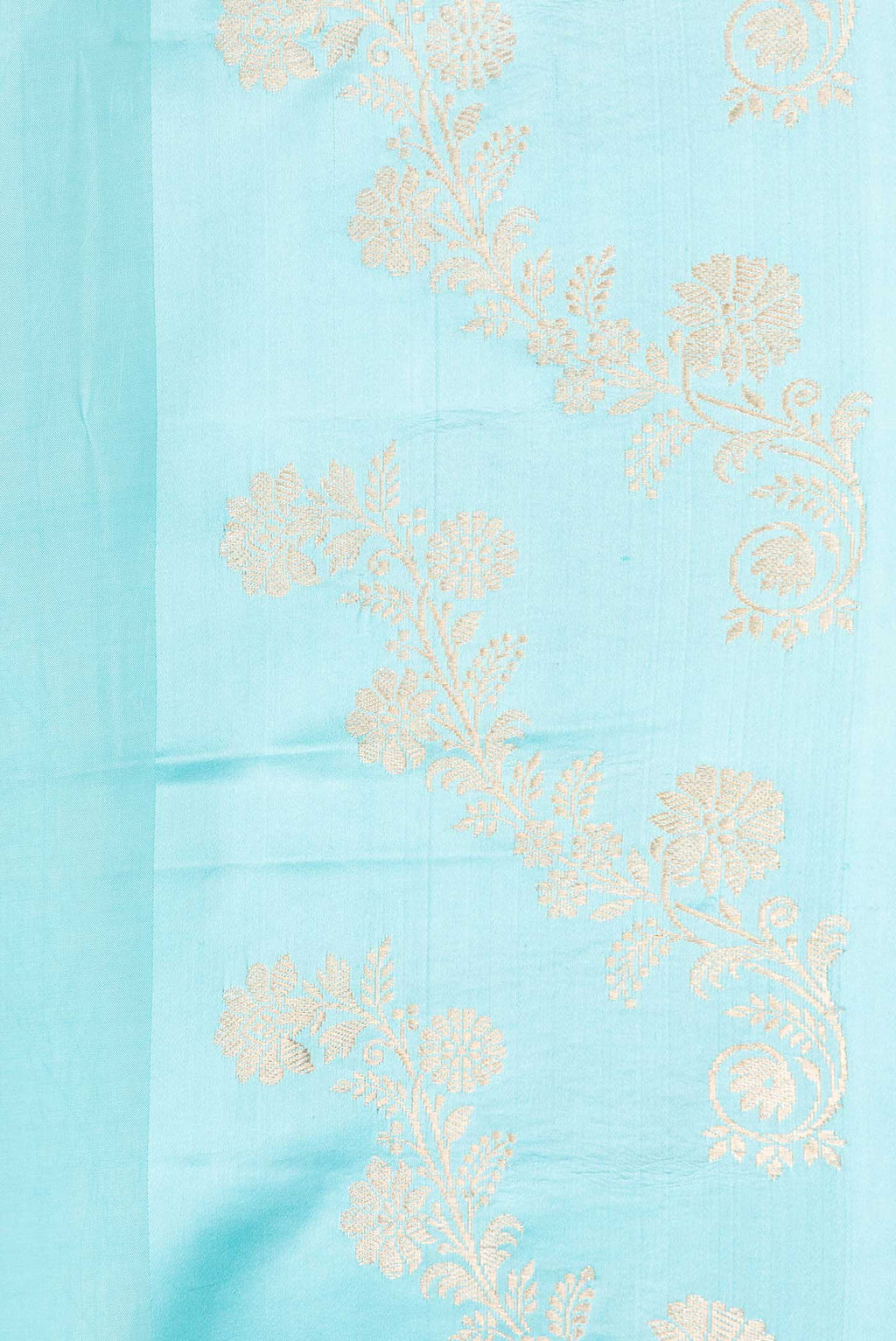 Border image of Sky Blue Dual Tone Banarasi Silk Saree with Zari Butta on the body and Fancy Border. 