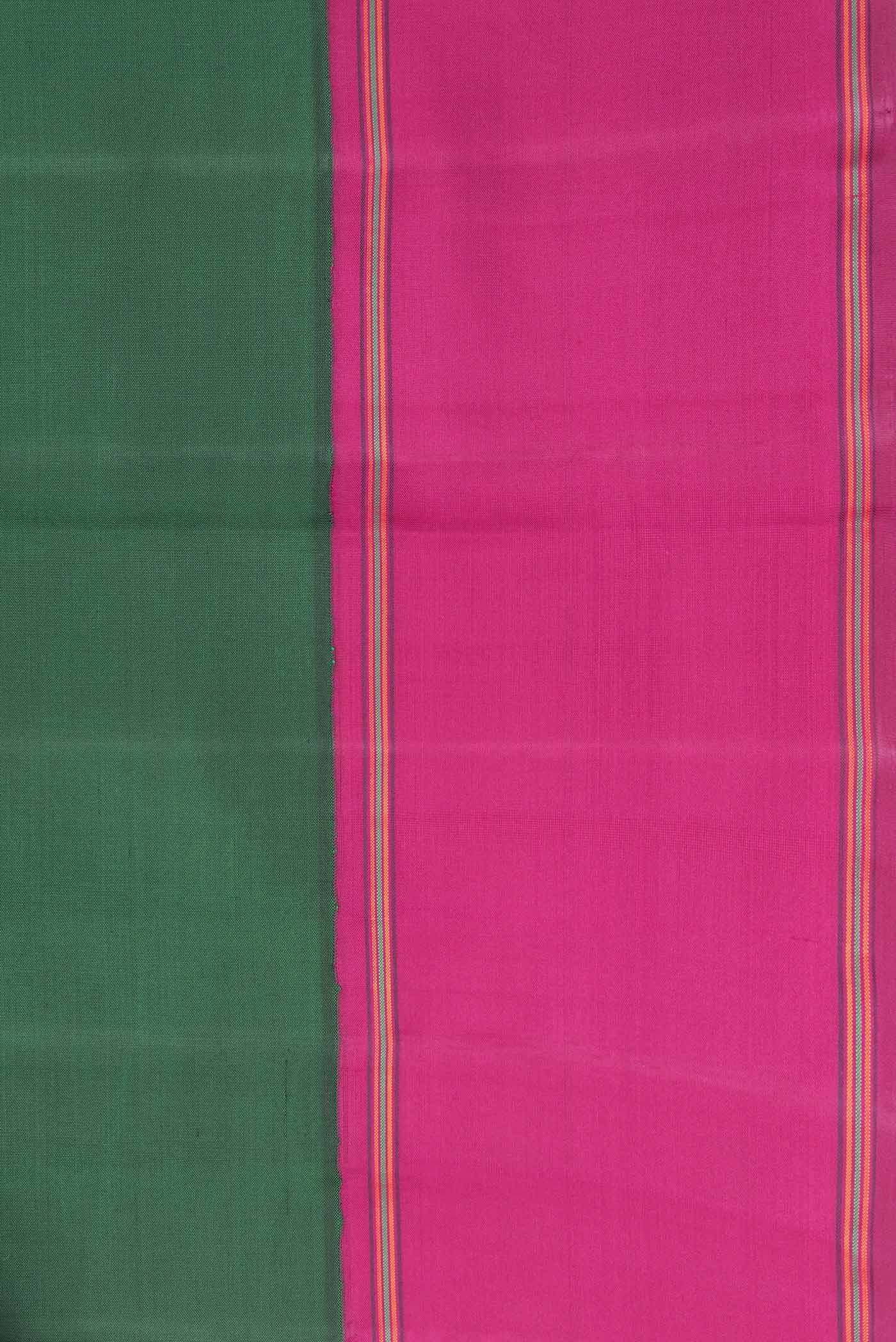 Border image of Green Dual Tone Kanjivaram Saree with Plain Body and Plain Border. 