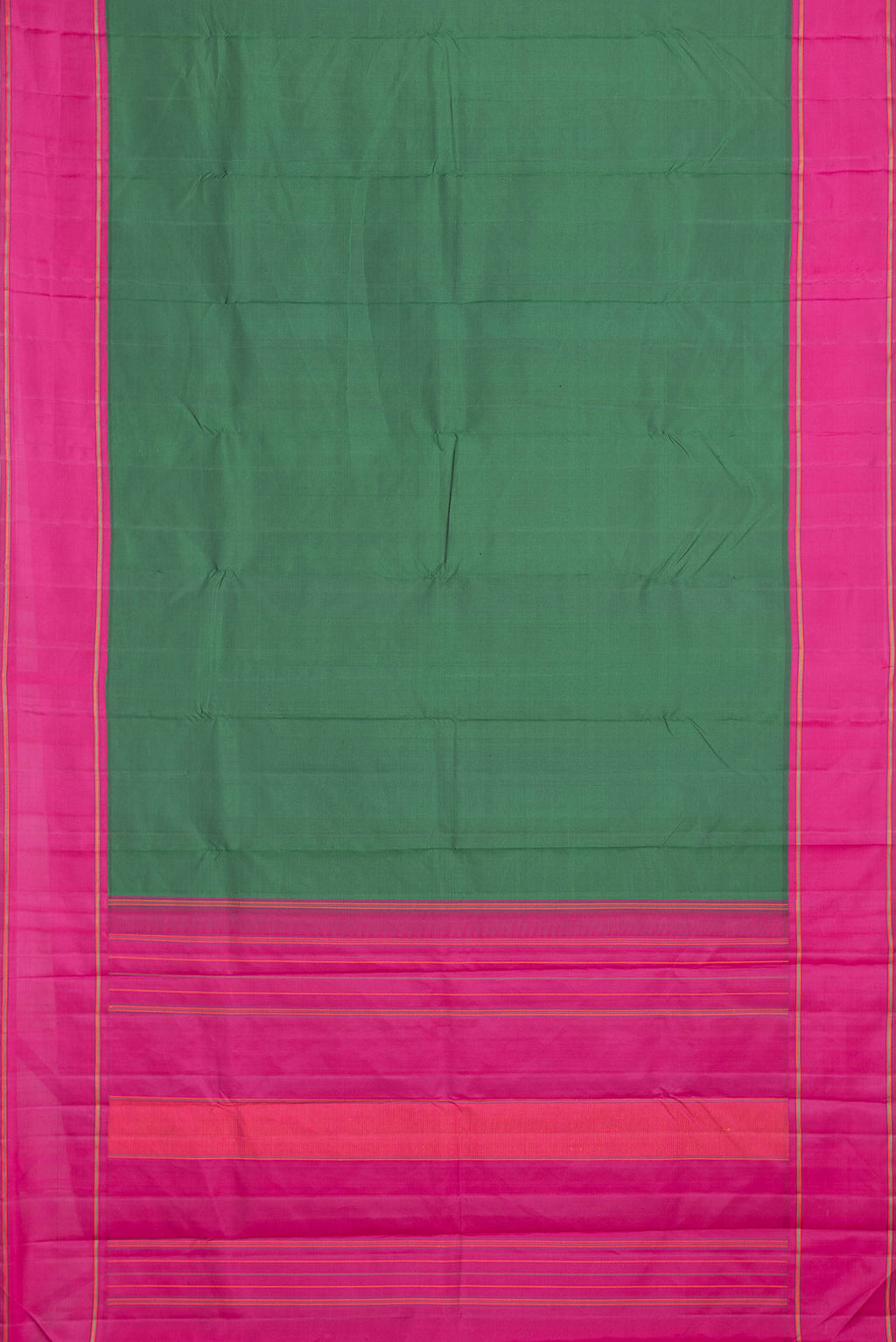 Flat view of Green Dual Tone Kanjivaram Saree with Plain Body and Plain Border. 
