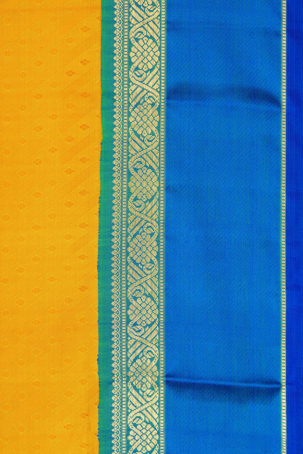 Border image of Pure Silk Pure Zari Mustard Dual Tone Kanchipuram Saree with Jacquard design on the body and Zari Border. 