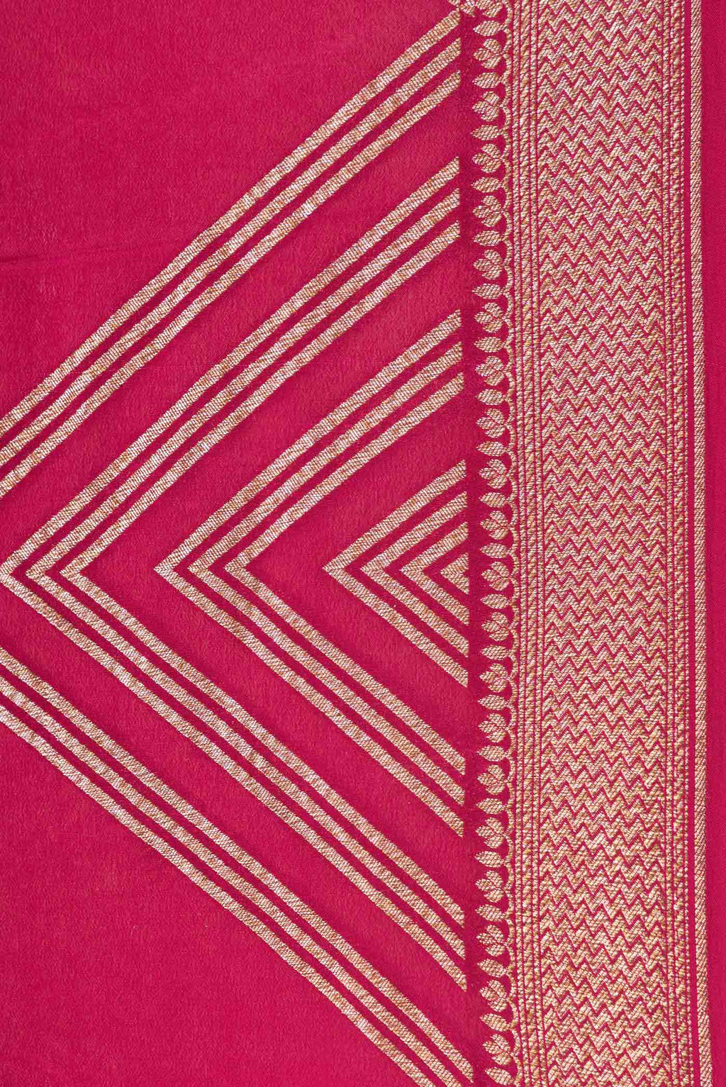 Border image of Pink Dual Tone Banarasi Georgette Saree with Zari Brocade on the body and Zari Border. 
