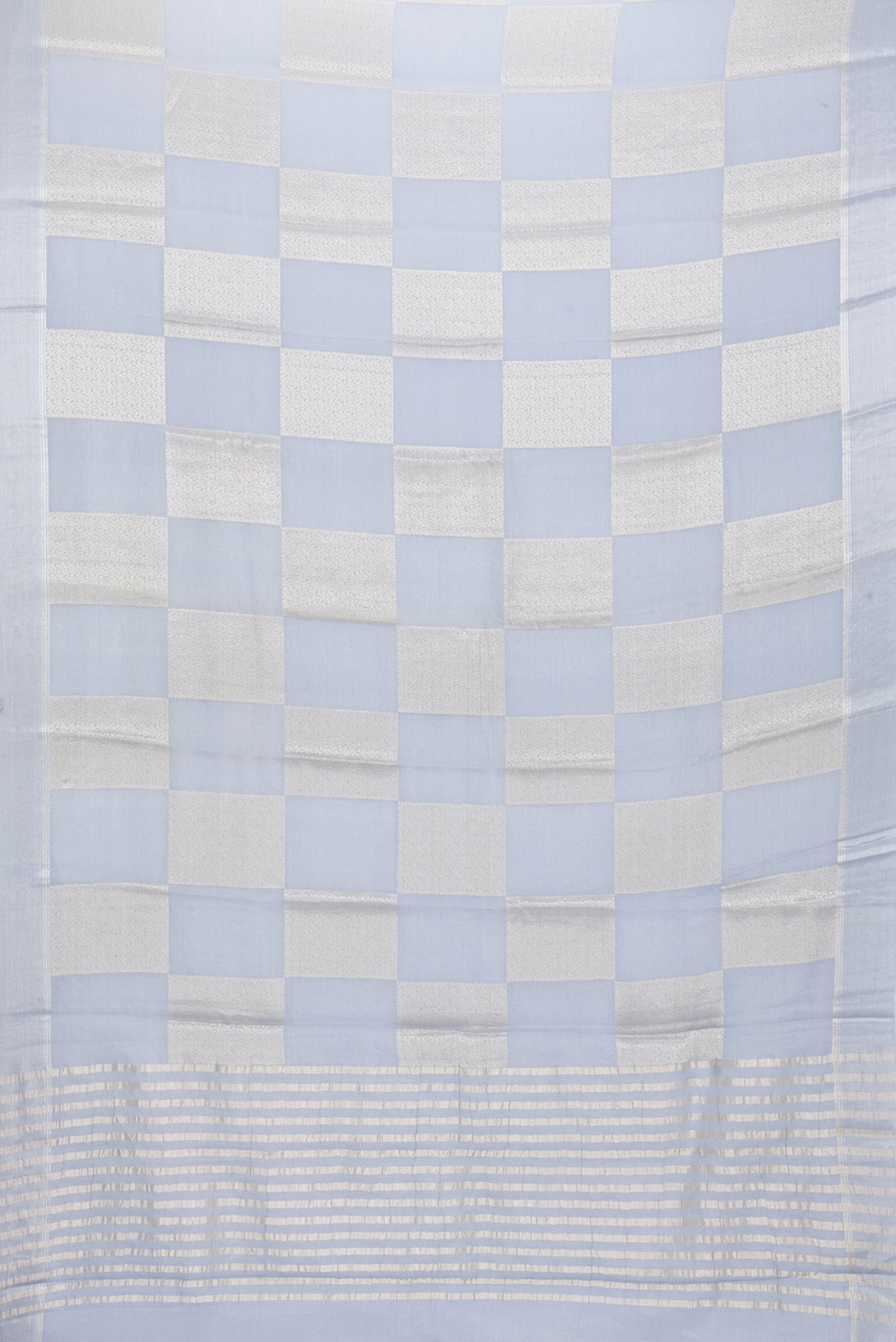 Flat view of Grey Dual Tone Mysore Georgette Saree with Zari Brocade on the body and Zari Border. 