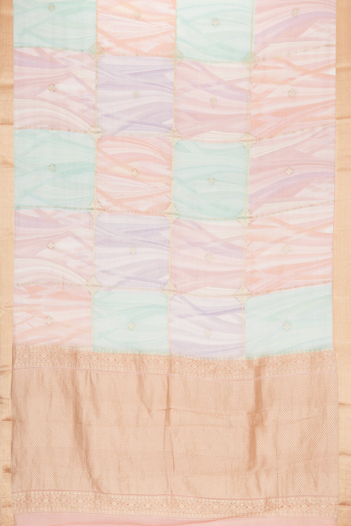 Flat view of Lavender Dual Tone Mysore Georgette Saree with Zari Butta on the body and Zari Border. 