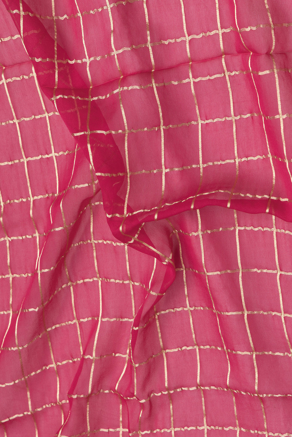 Close up of Pink Dual Tone Mysore Georgette Saree with Checked design on the body and Zari Border.  displaying folds