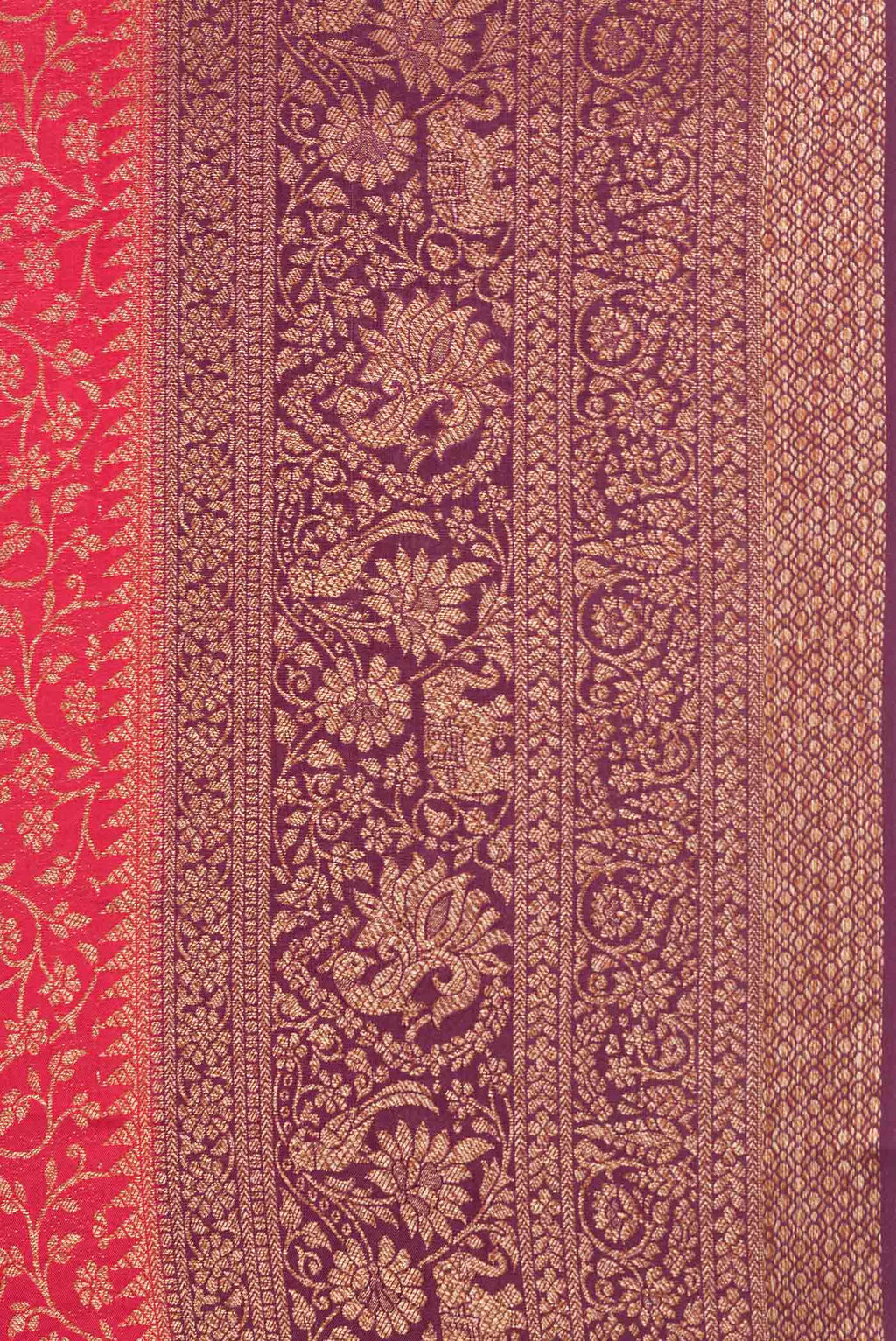 Border image of Pink Dual Tone Banarasi Silk Saree with Zari Brocade on the body and Zari Border. 