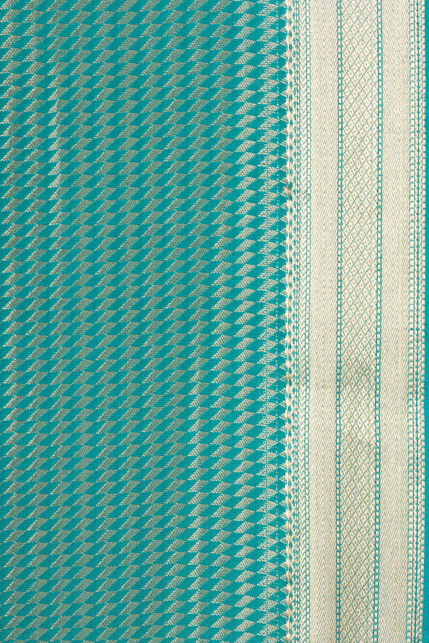 Border image of Sky Blue Dual Tone Banarasi Georgette Saree with Zari Brocade on the body and Zari Border. 