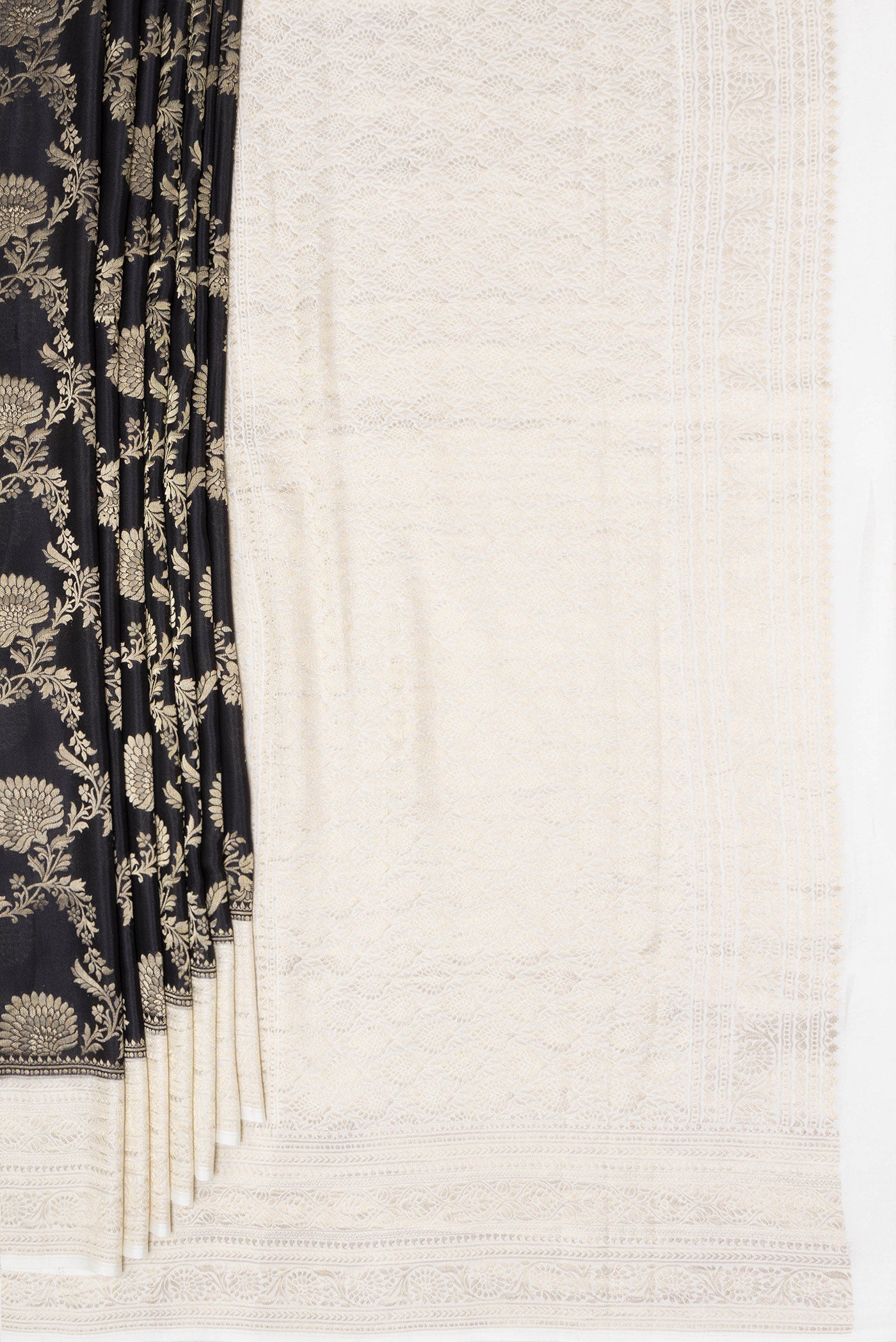 Pleats and pallu of Black Banarasi Georgette Saree with Zari Brocade on the body and Zari Border. 