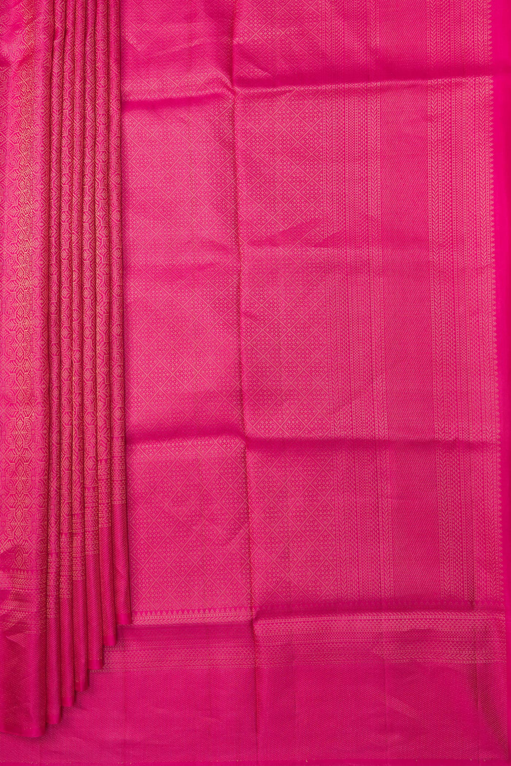 Pleats and pallu of Pure Silk Dark Pink Soft Saree with Zari Brocade on the body and Fancy Border. 