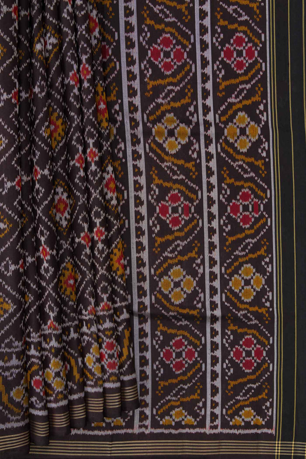 Pleats and pallu of Black Pochampally Silk Saree with Pure Ikat on the body and Plain Border