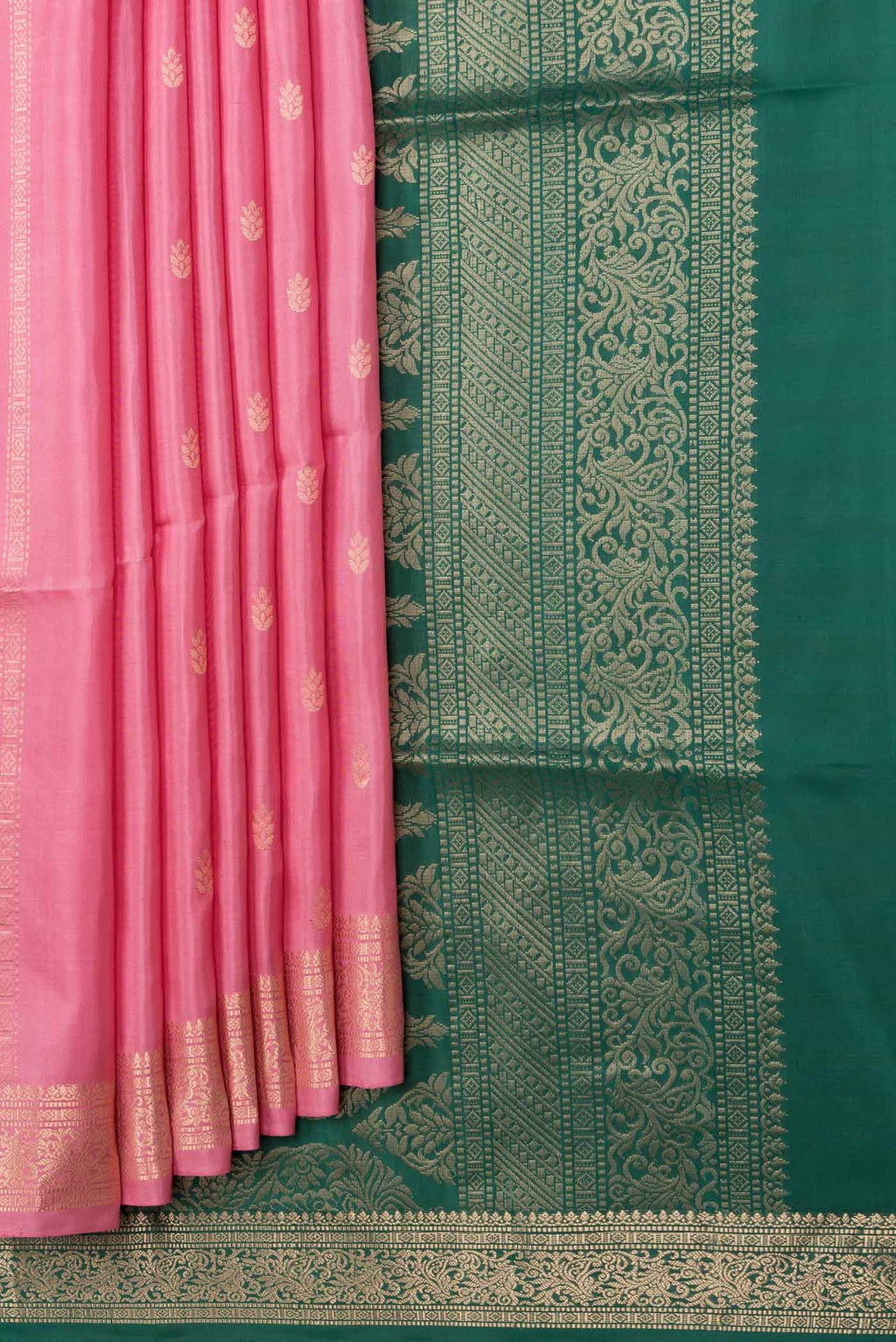 Pleats and pallu of Pink Dual Tone Soft Silk Saree with Zari Butta on the body and Zari Border. 